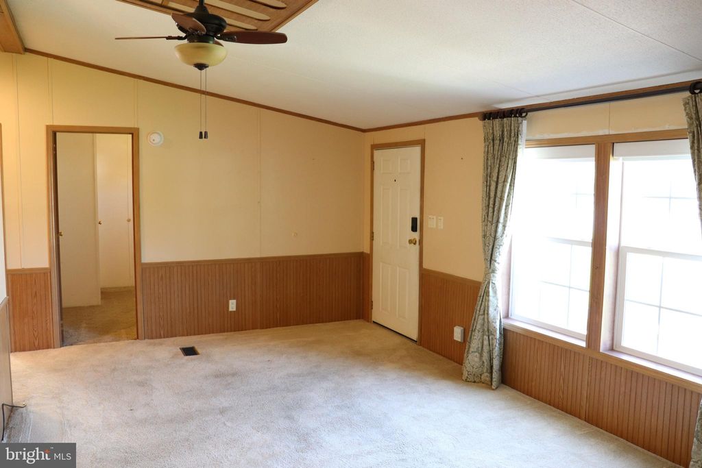 Photo of 109 Falcon Court, LANCASTER, PA 17603 (MLS # PALA2073956)