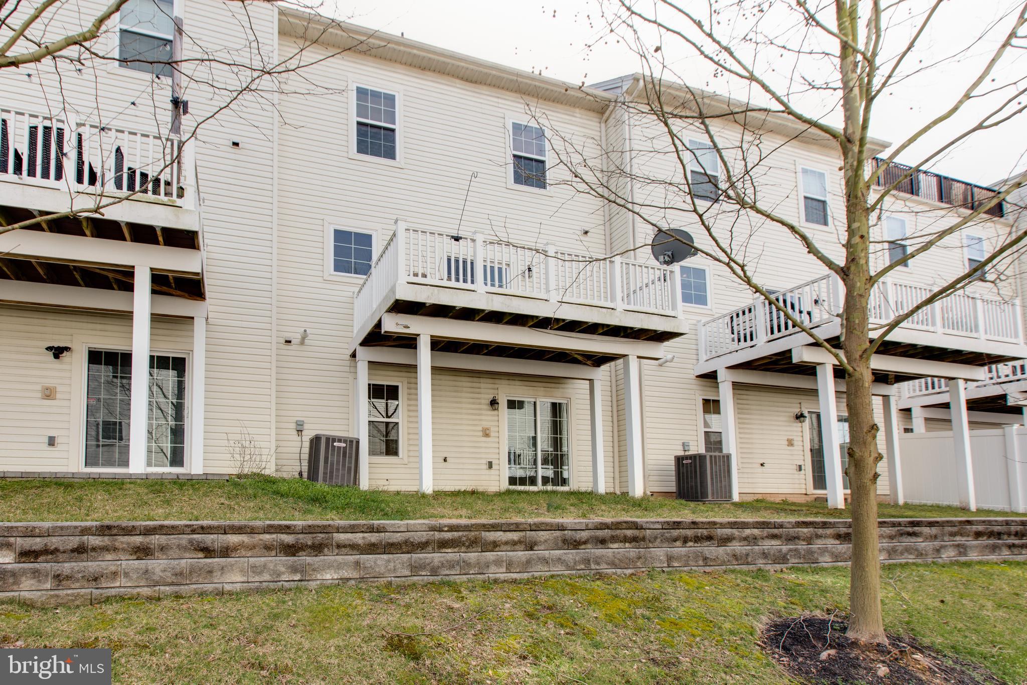 TANYARD SPRINGS - Residential Lease