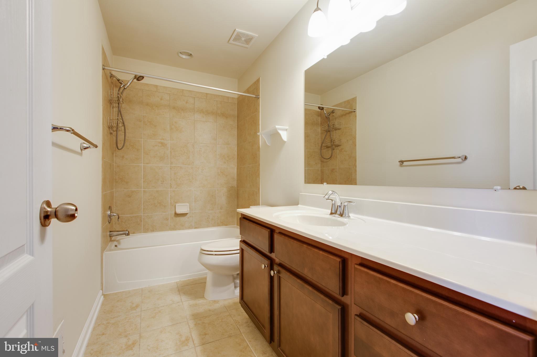 TANYARD SPRINGS - Residential Lease