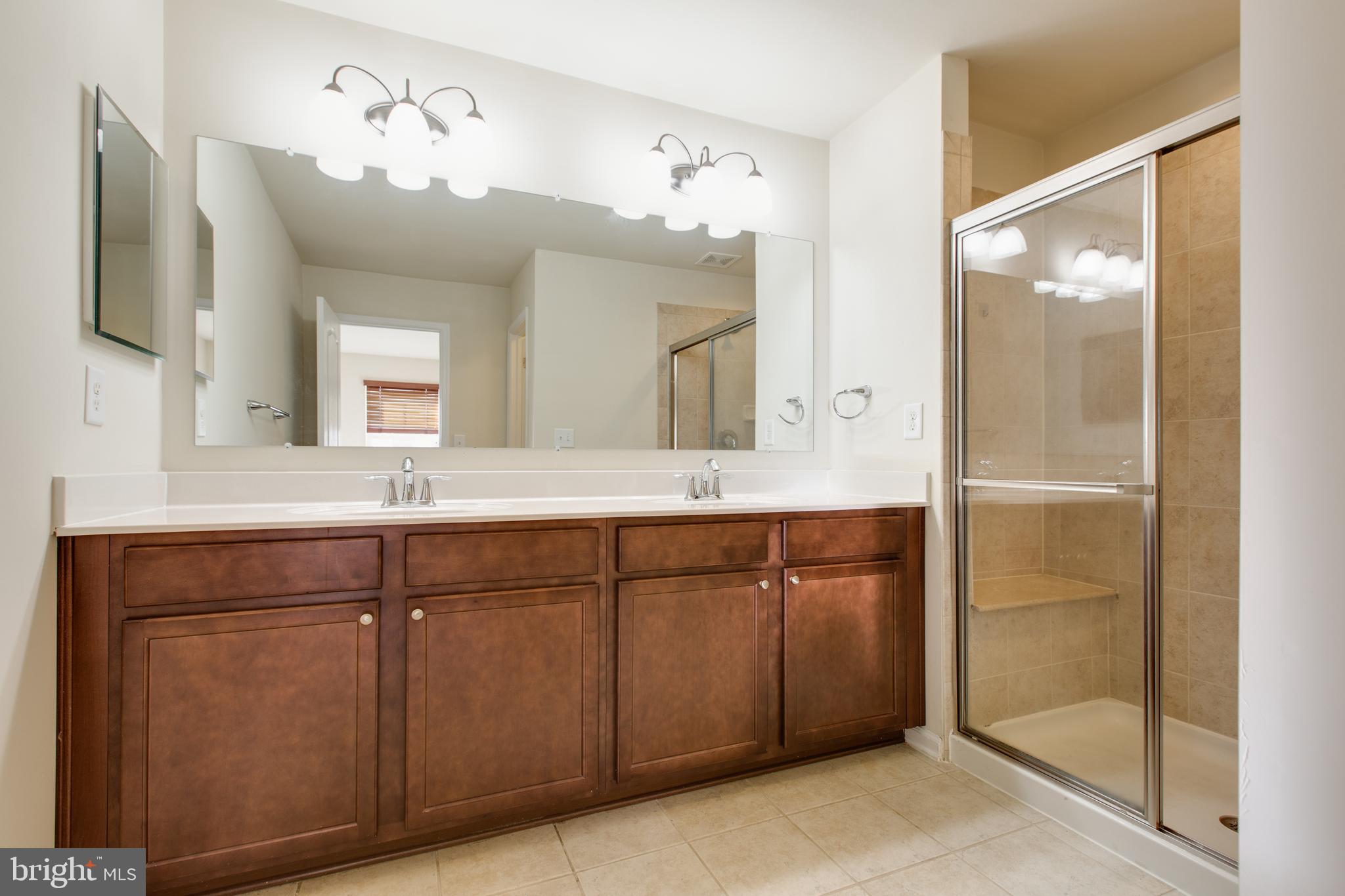 TANYARD SPRINGS - Residential Lease