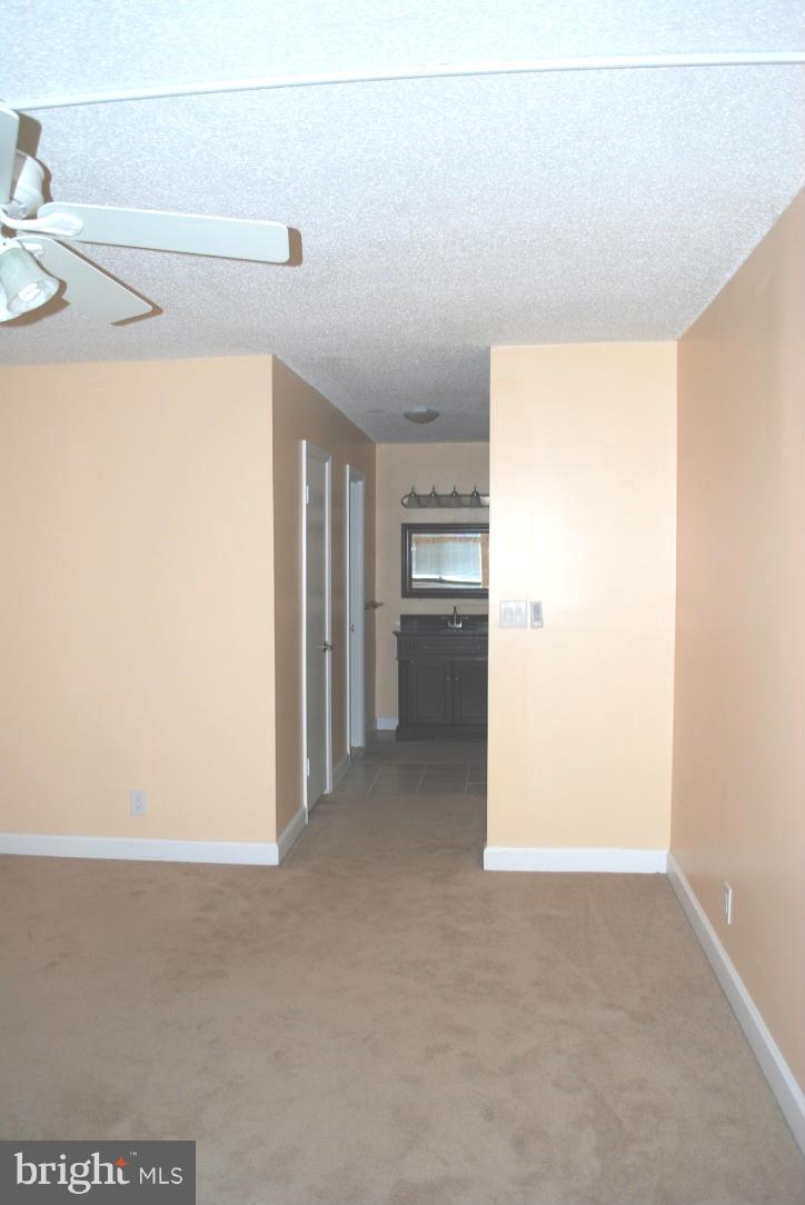 MONTEBELLO - Residential Lease