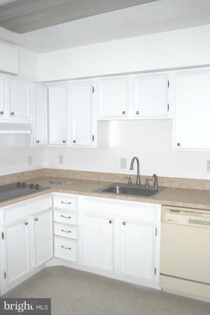 MONTEBELLO - Residential Lease