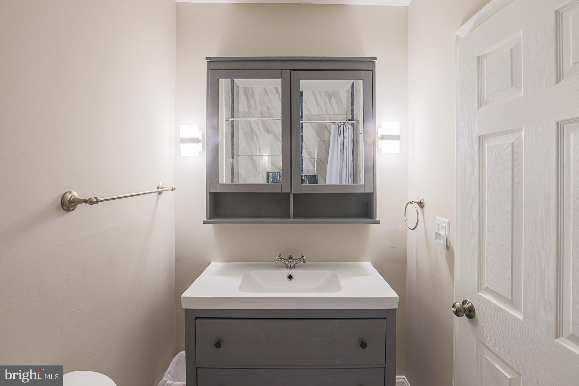 MILTON-MONTFORD - Residential