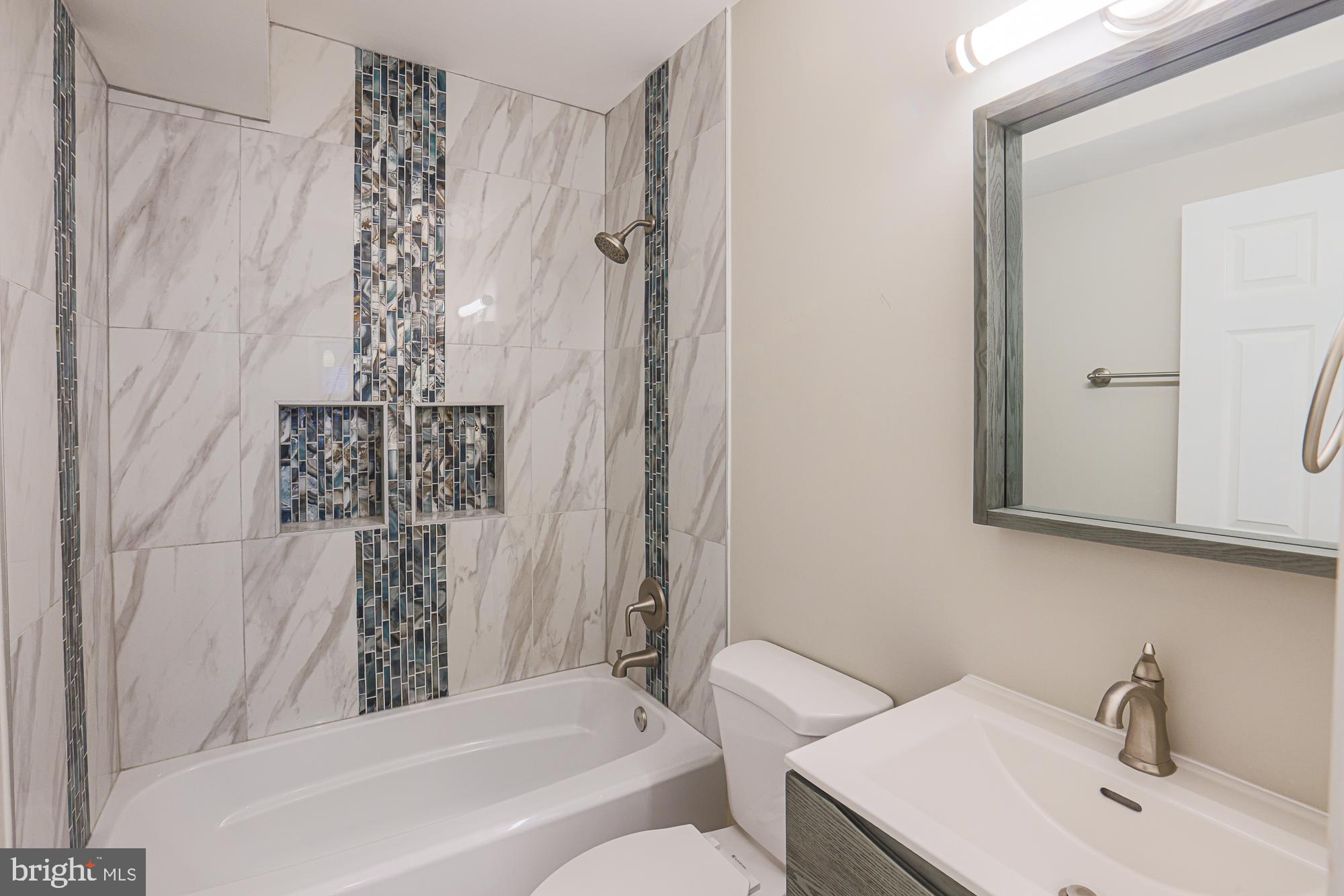 MILTON-MONTFORD - Residential