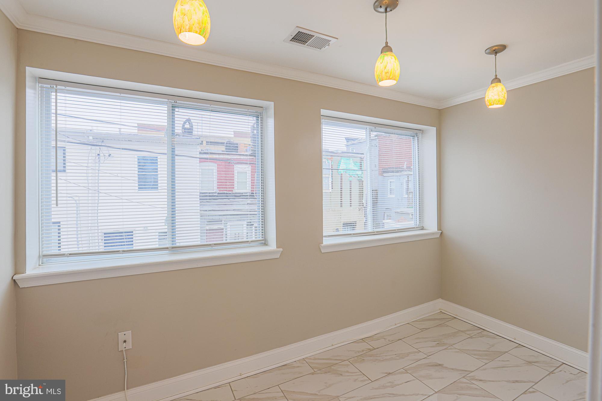 MILTON-MONTFORD - Residential