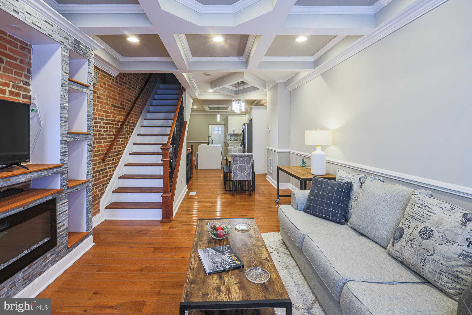 MILTON-MONTFORD - Residential