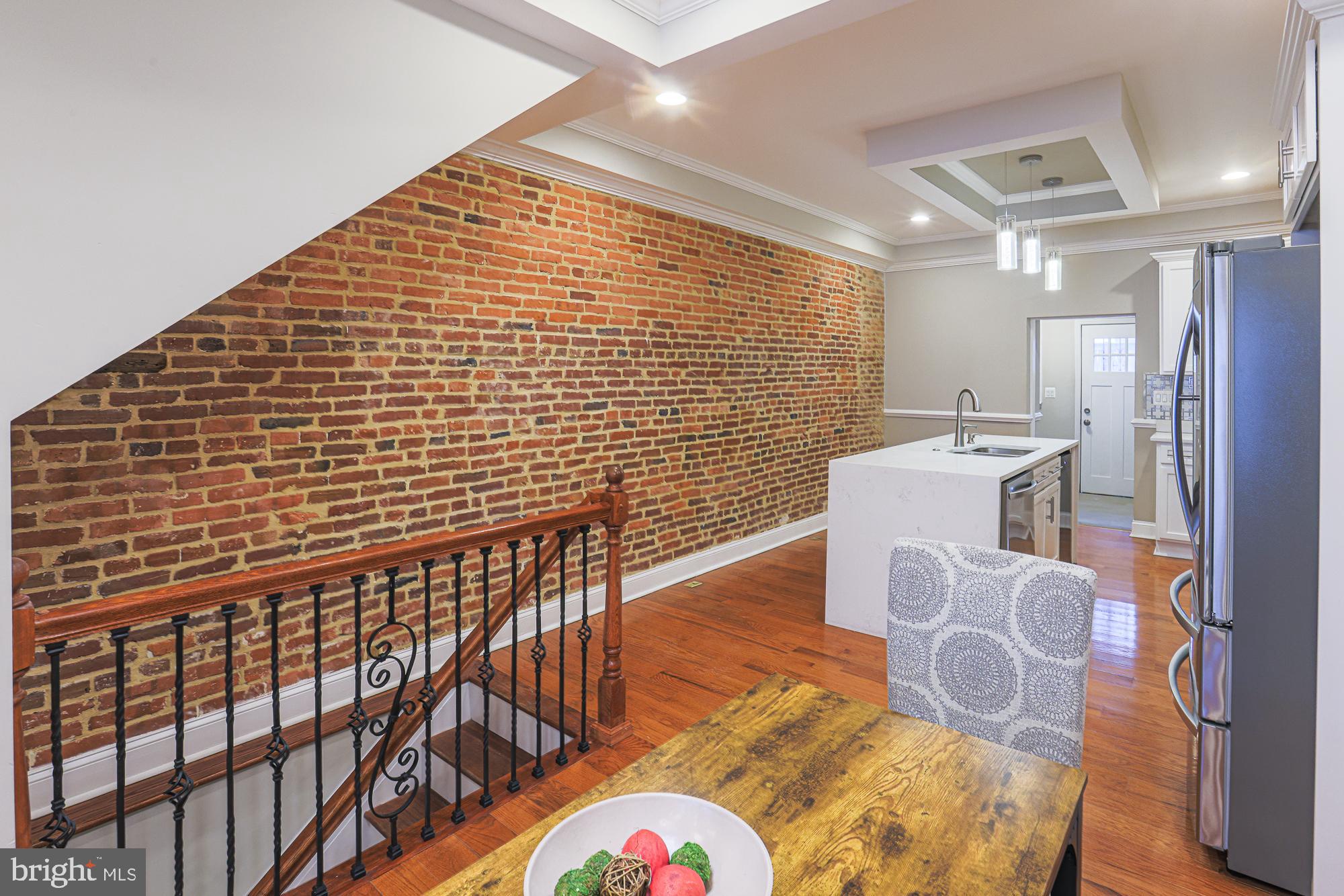 MILTON-MONTFORD - Residential