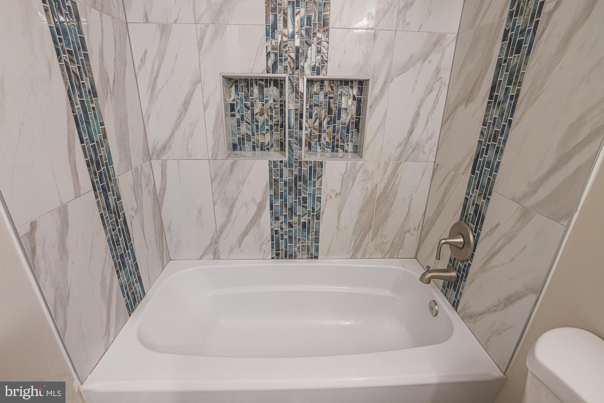 MILTON-MONTFORD - Residential