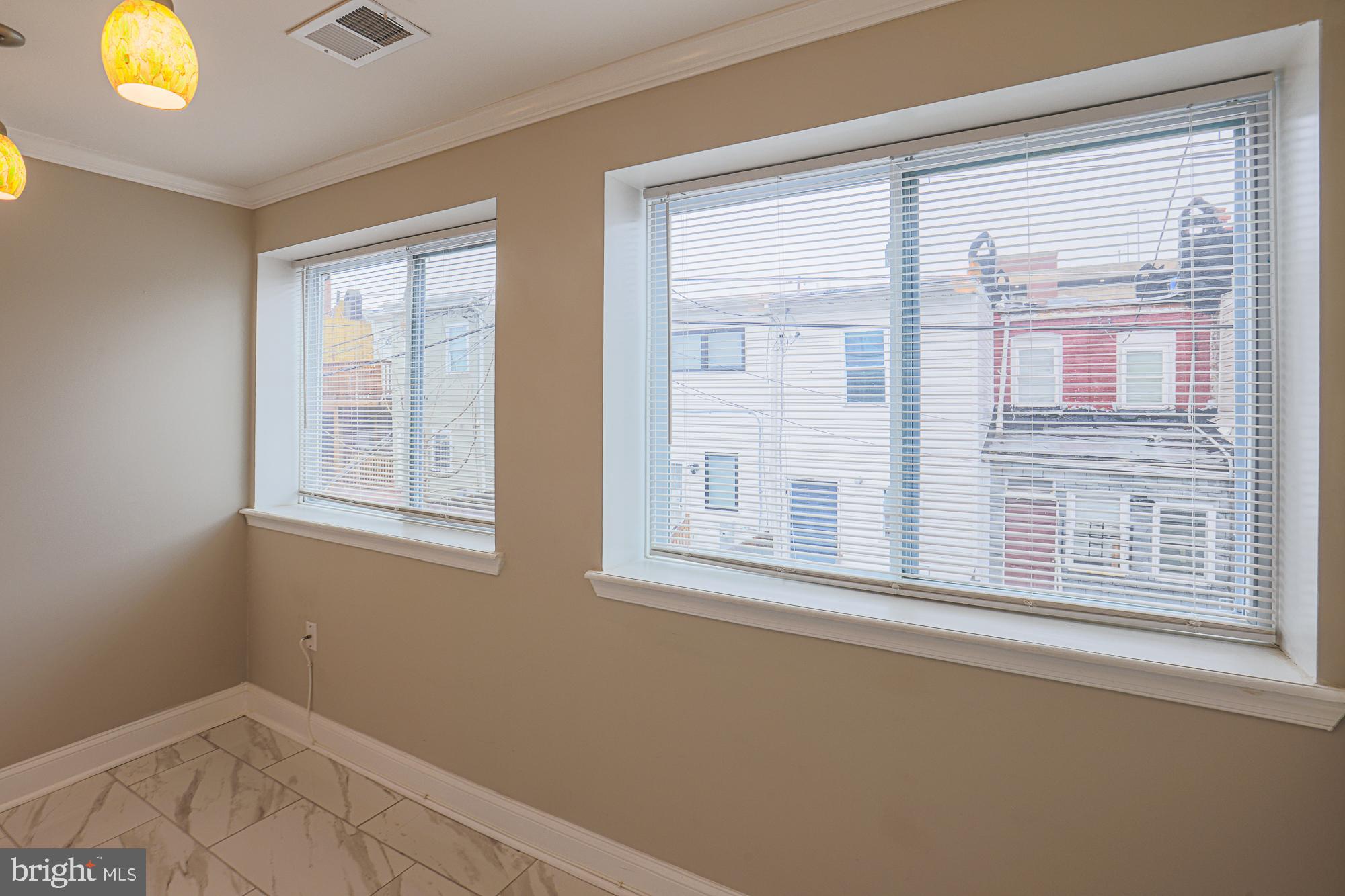 MILTON-MONTFORD - Residential