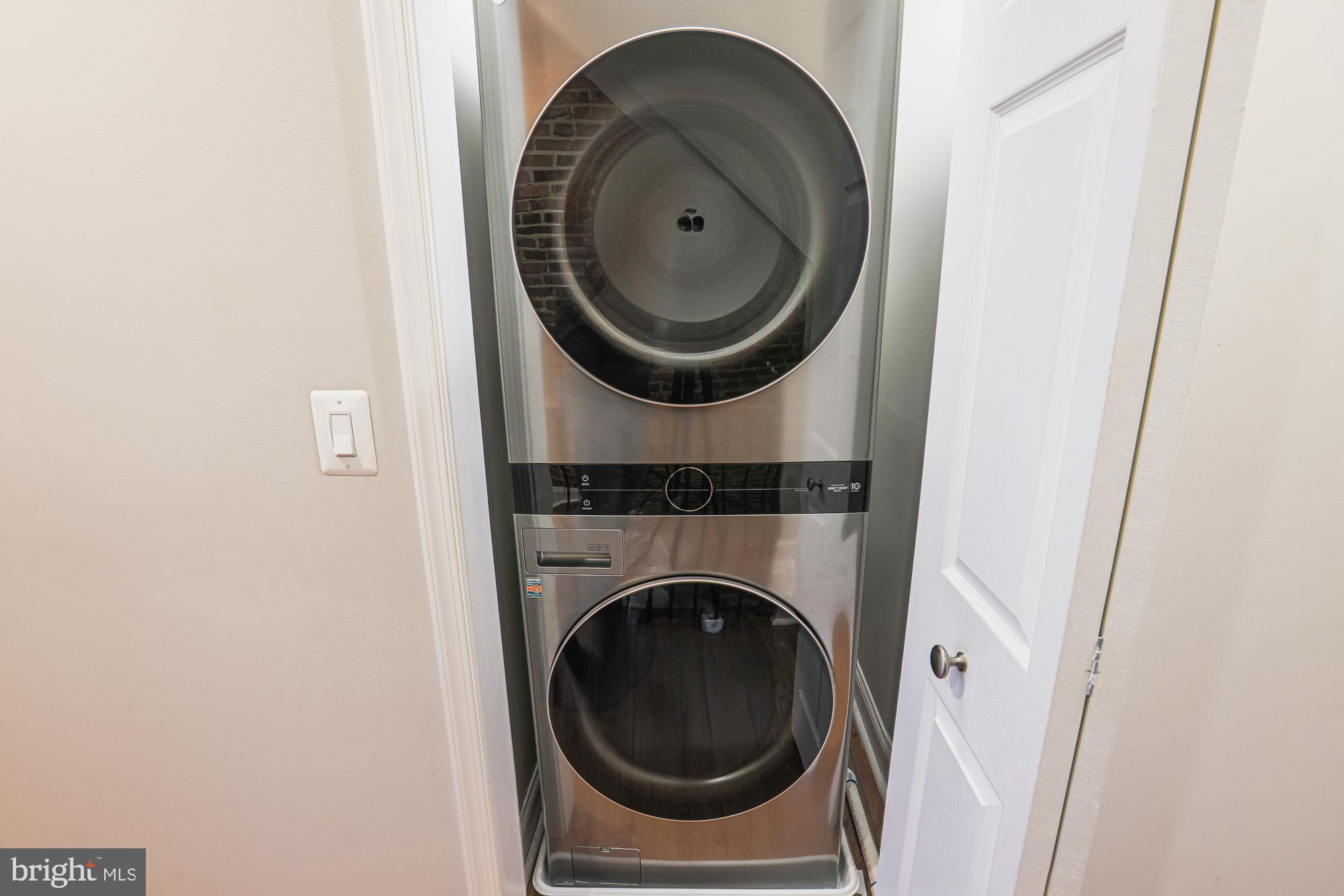 MILTON-MONTFORD - Residential