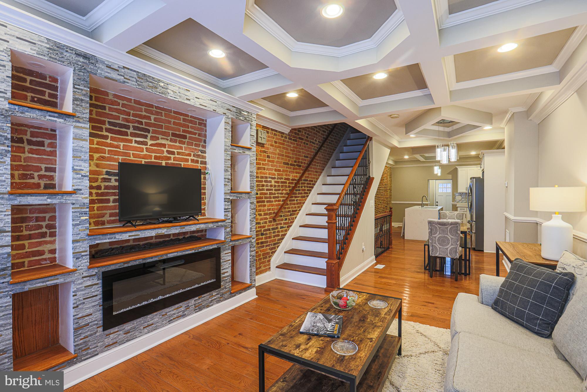 MILTON-MONTFORD - Residential