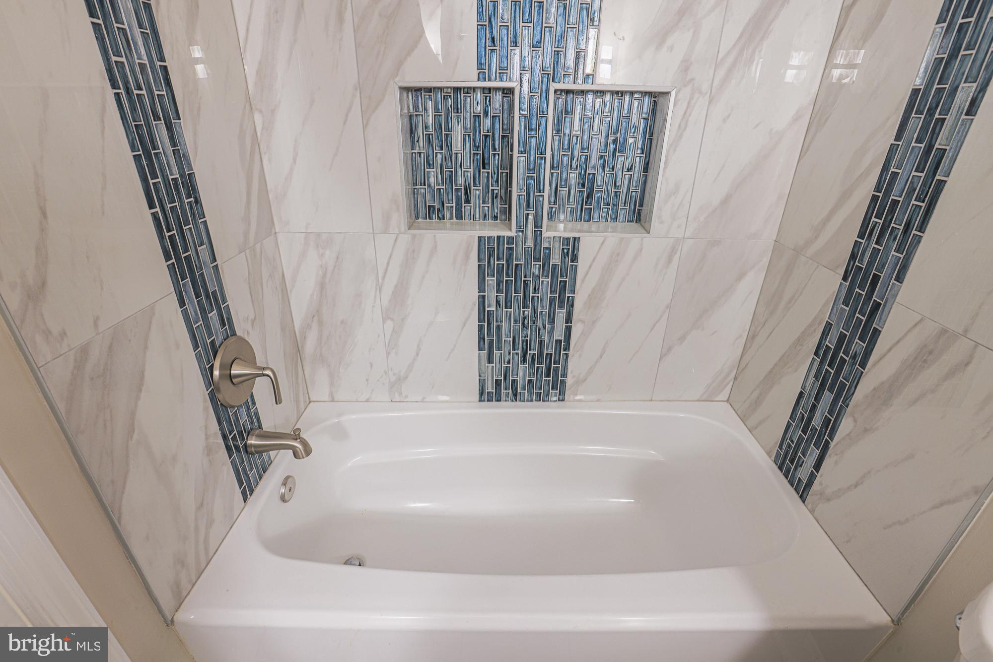 MILTON-MONTFORD - Residential