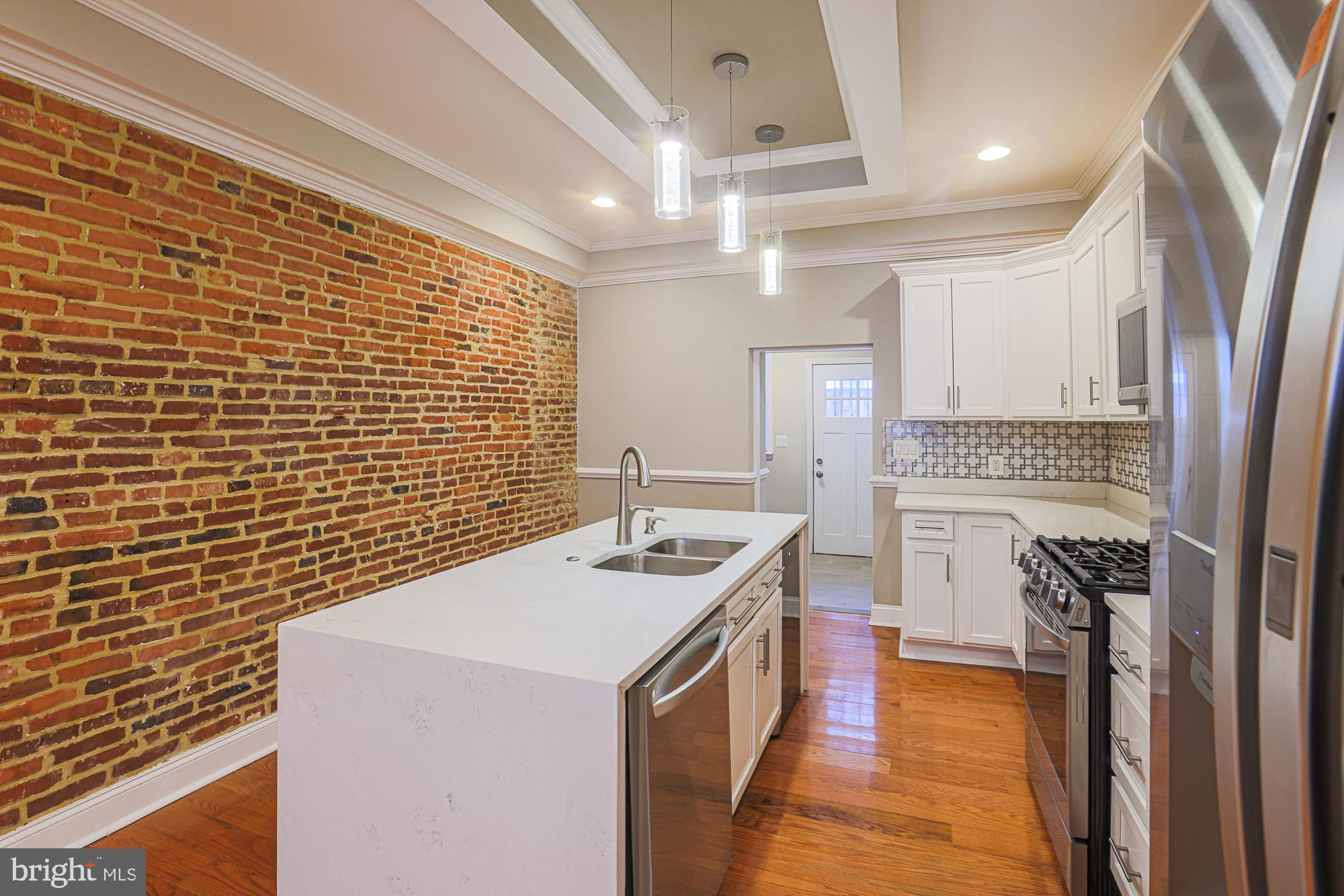 MILTON-MONTFORD - Residential