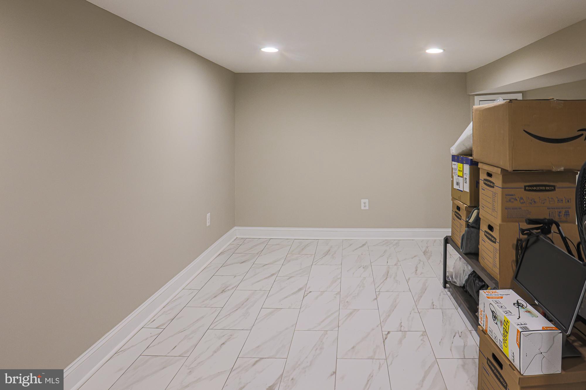 MILTON-MONTFORD - Residential