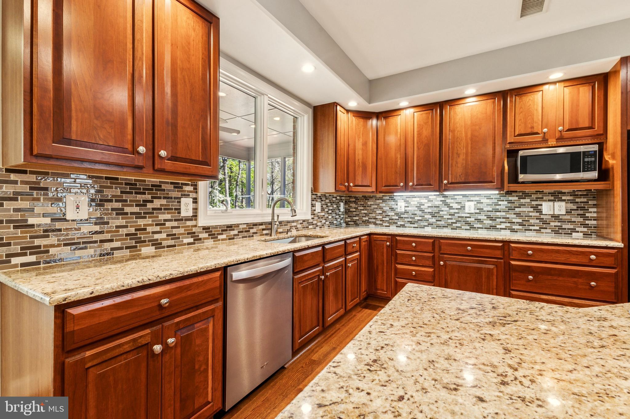 LAKE MANASSAS - Residential