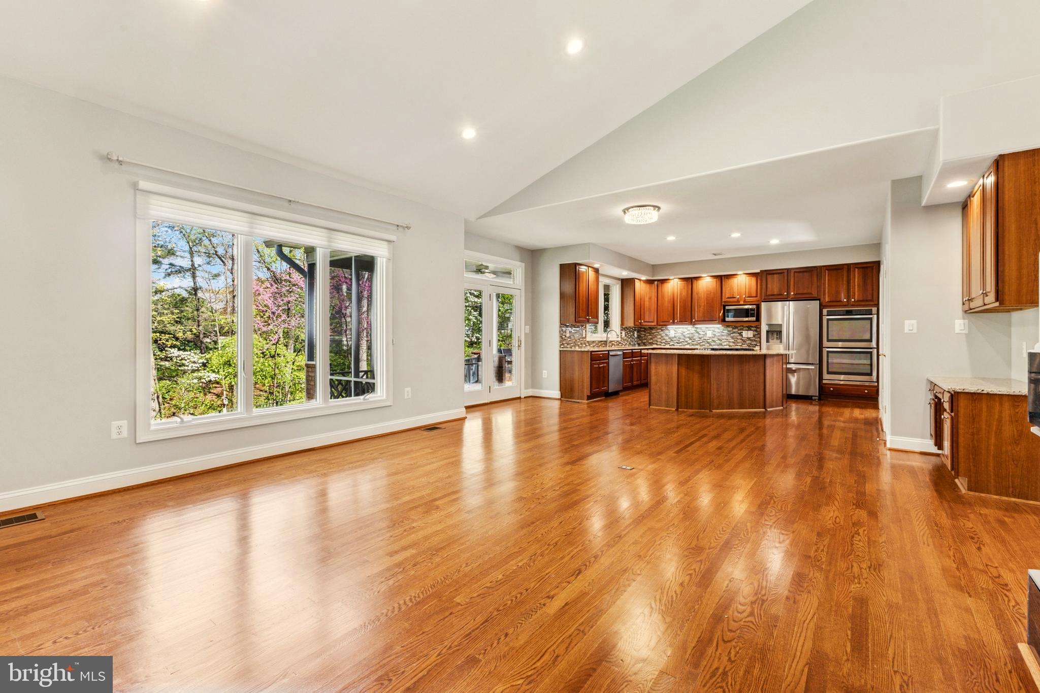 LAKE MANASSAS - Residential