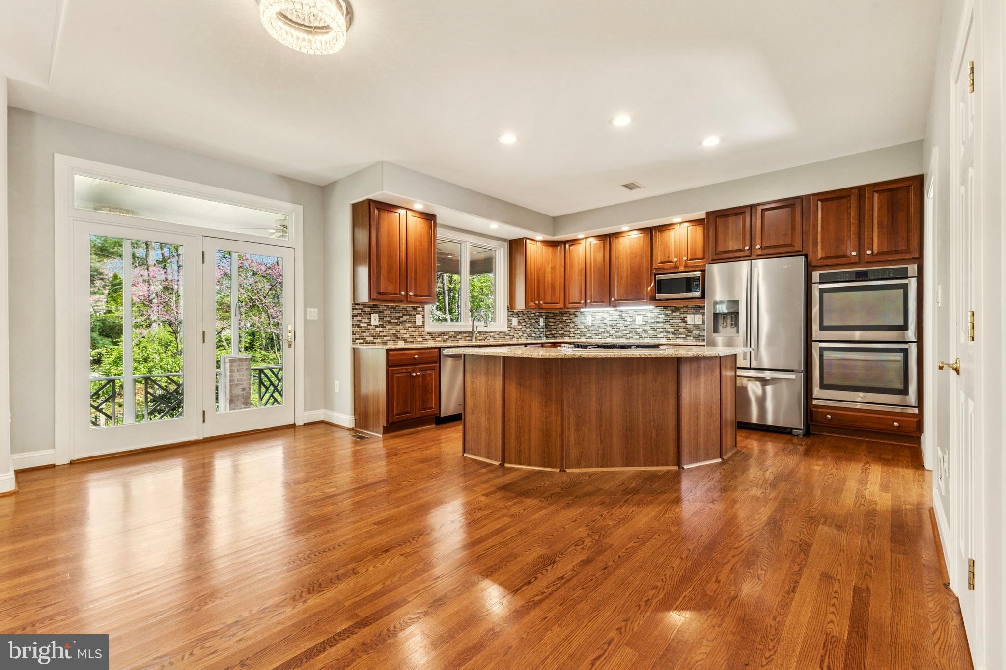 LAKE MANASSAS - Residential