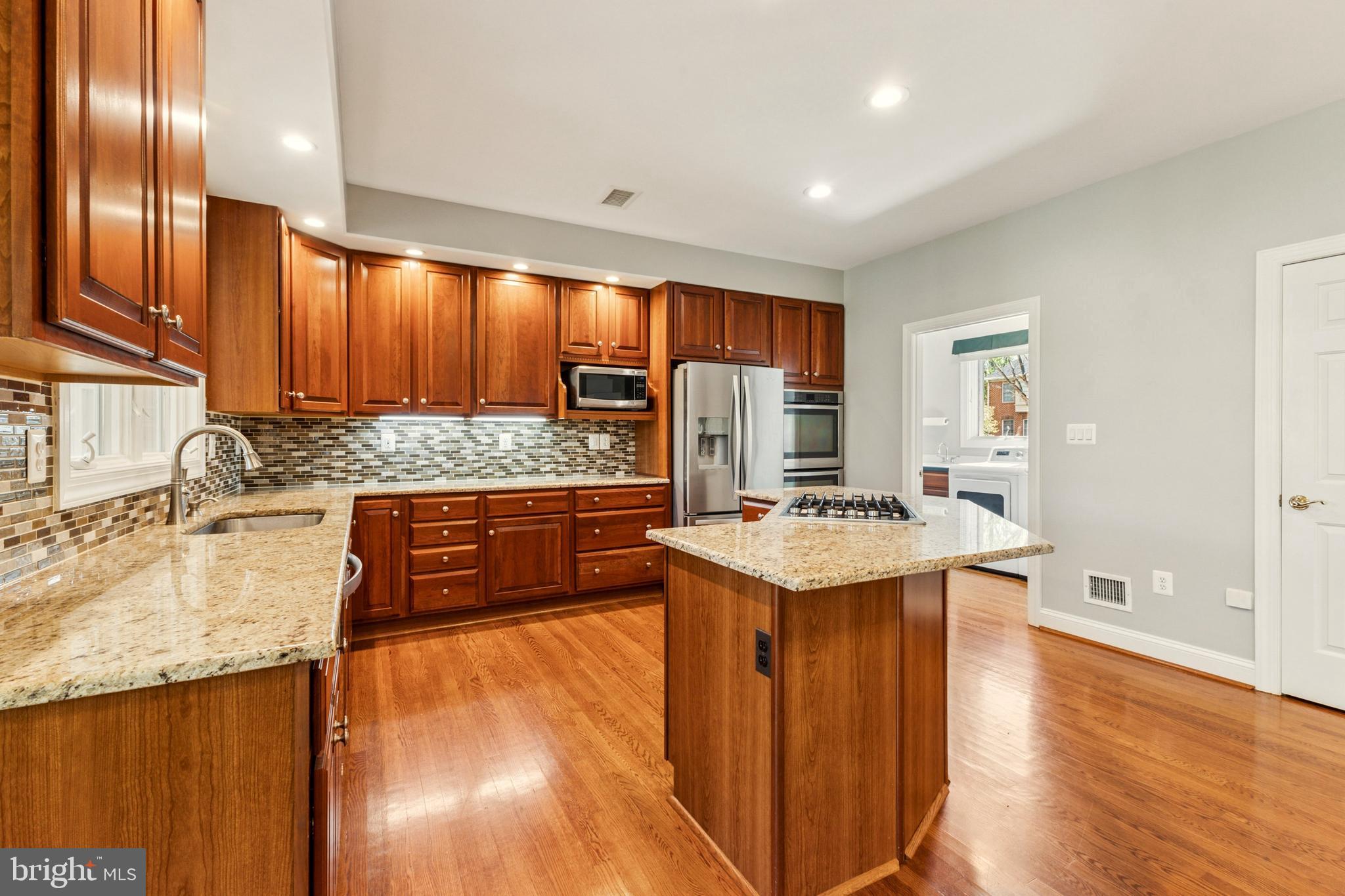 LAKE MANASSAS - Residential