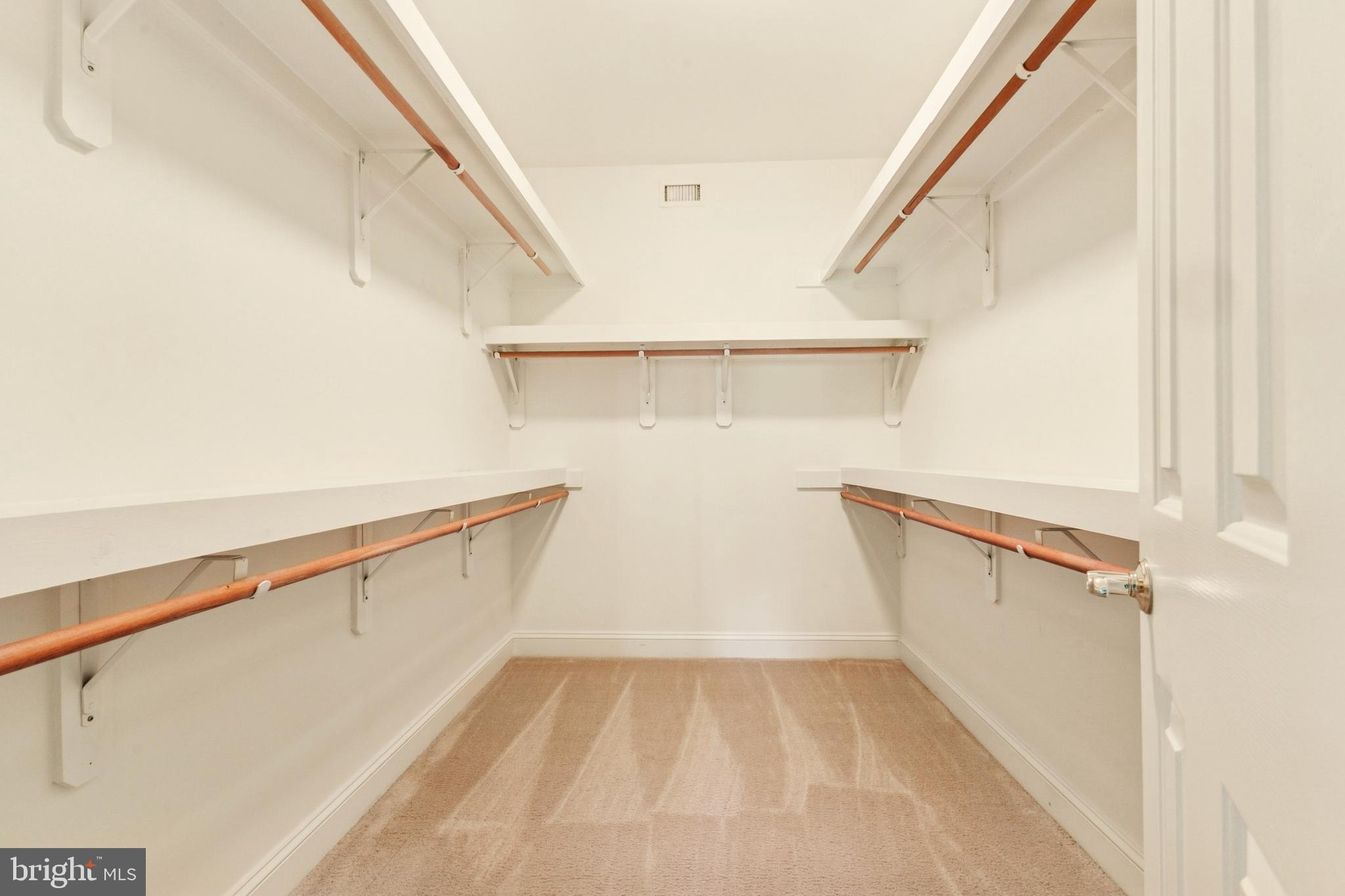 LAKE MANASSAS - Residential