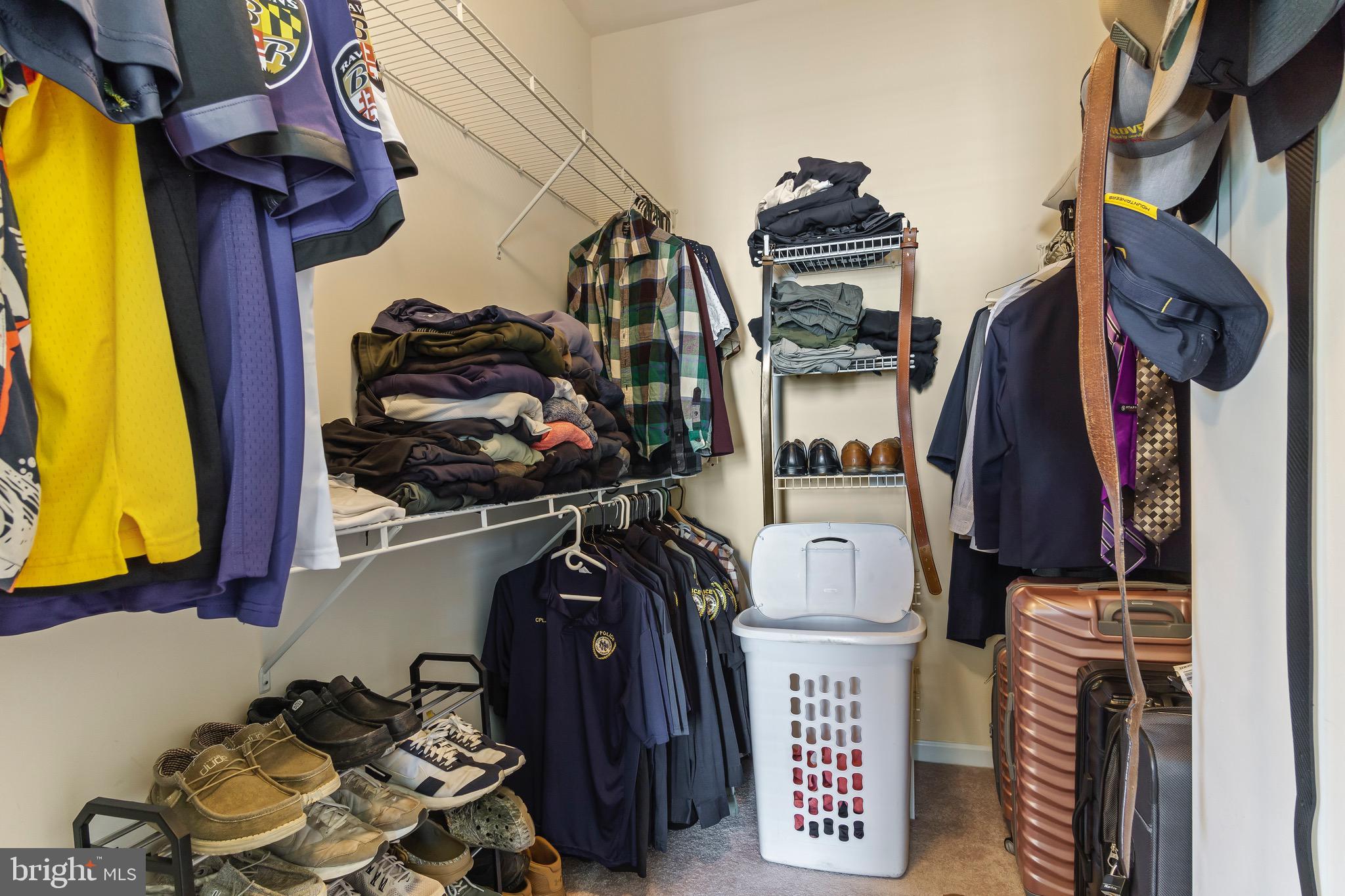 ARCHERS ROCK - Residential