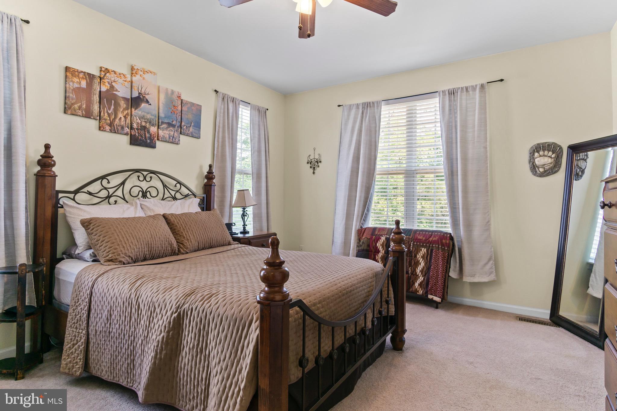 ARCHERS ROCK - Residential