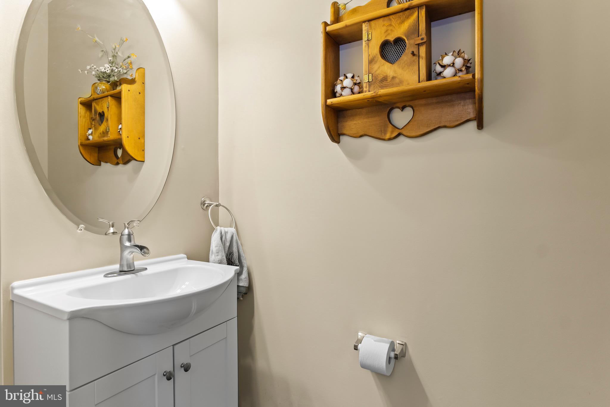 ARCHERS ROCK - Residential