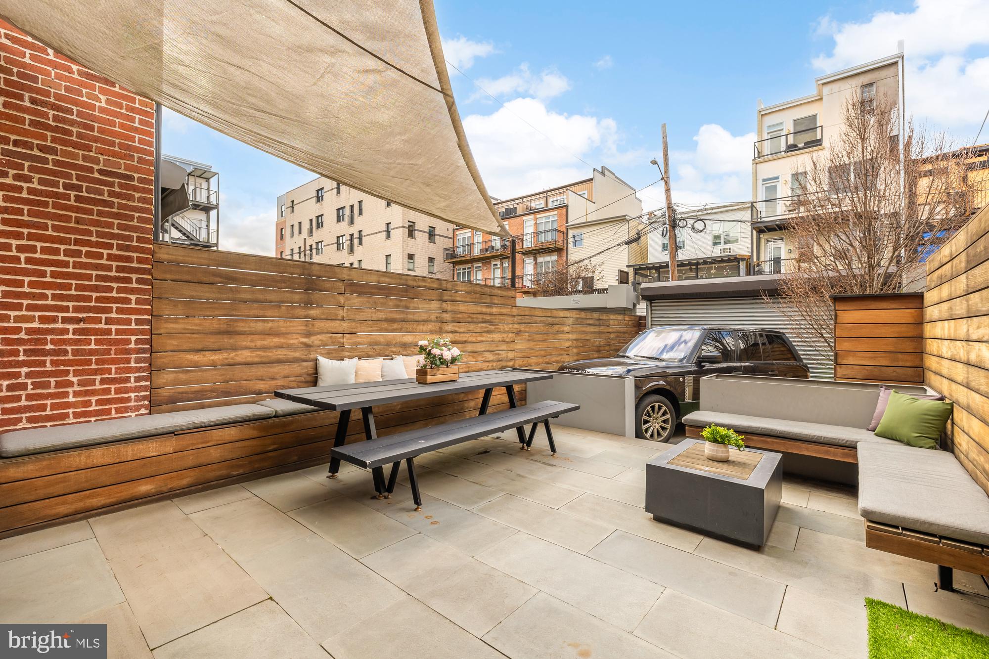 OLD CITY #2 - Residential