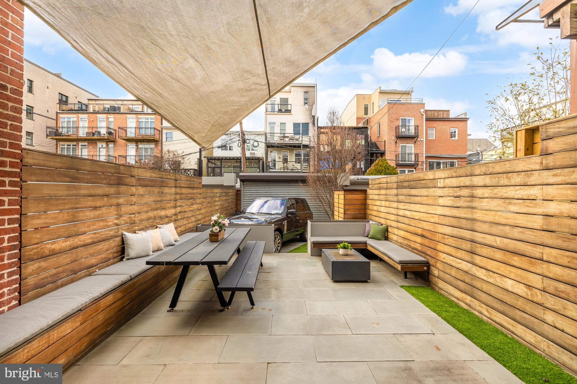 OLD CITY #2 - Residential