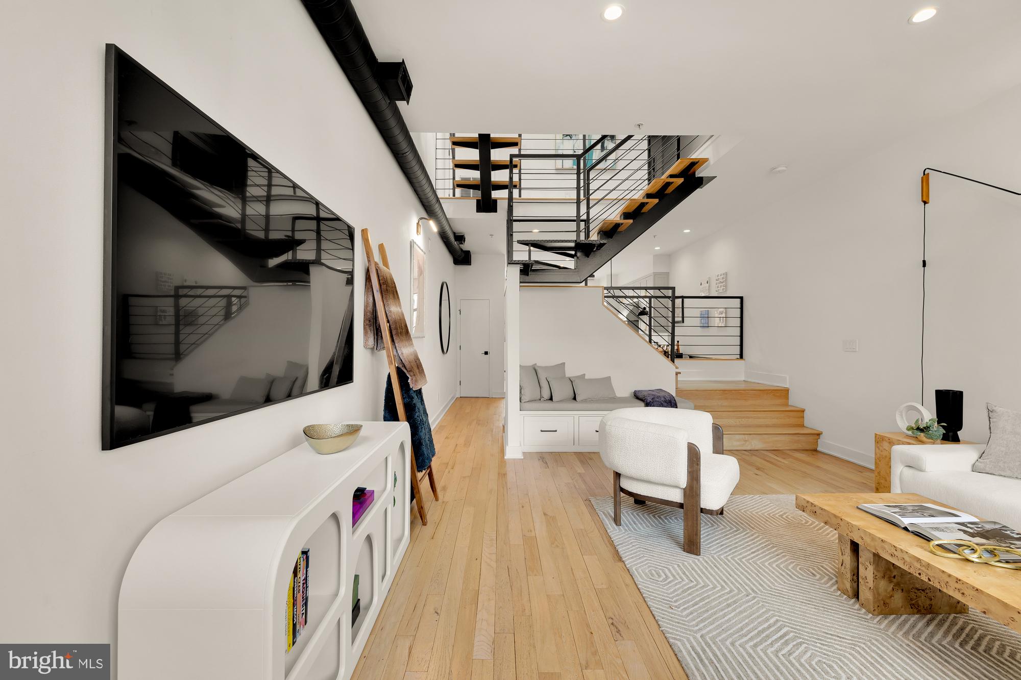 OLD CITY #2 - Residential