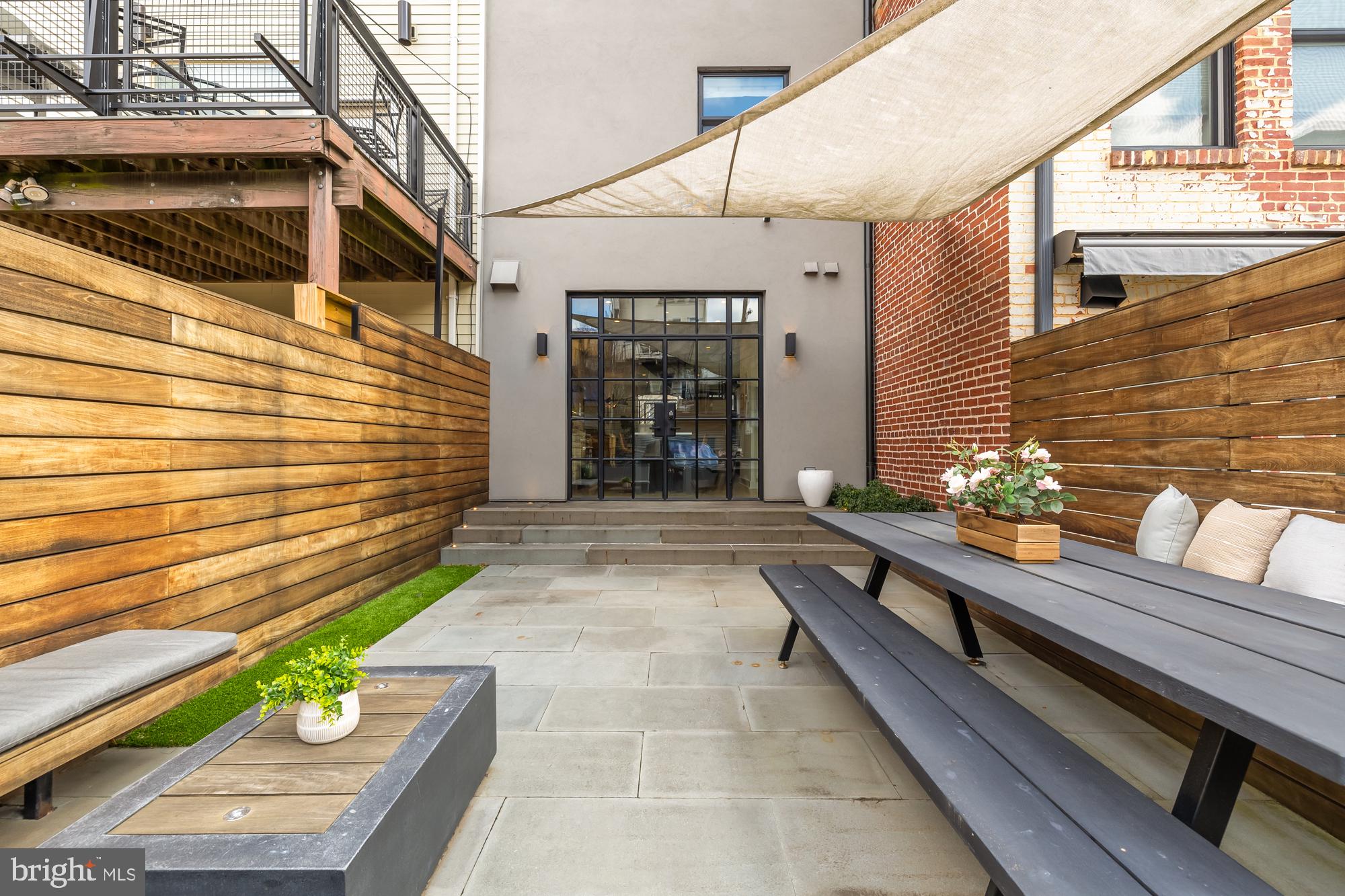 OLD CITY #2 - Residential