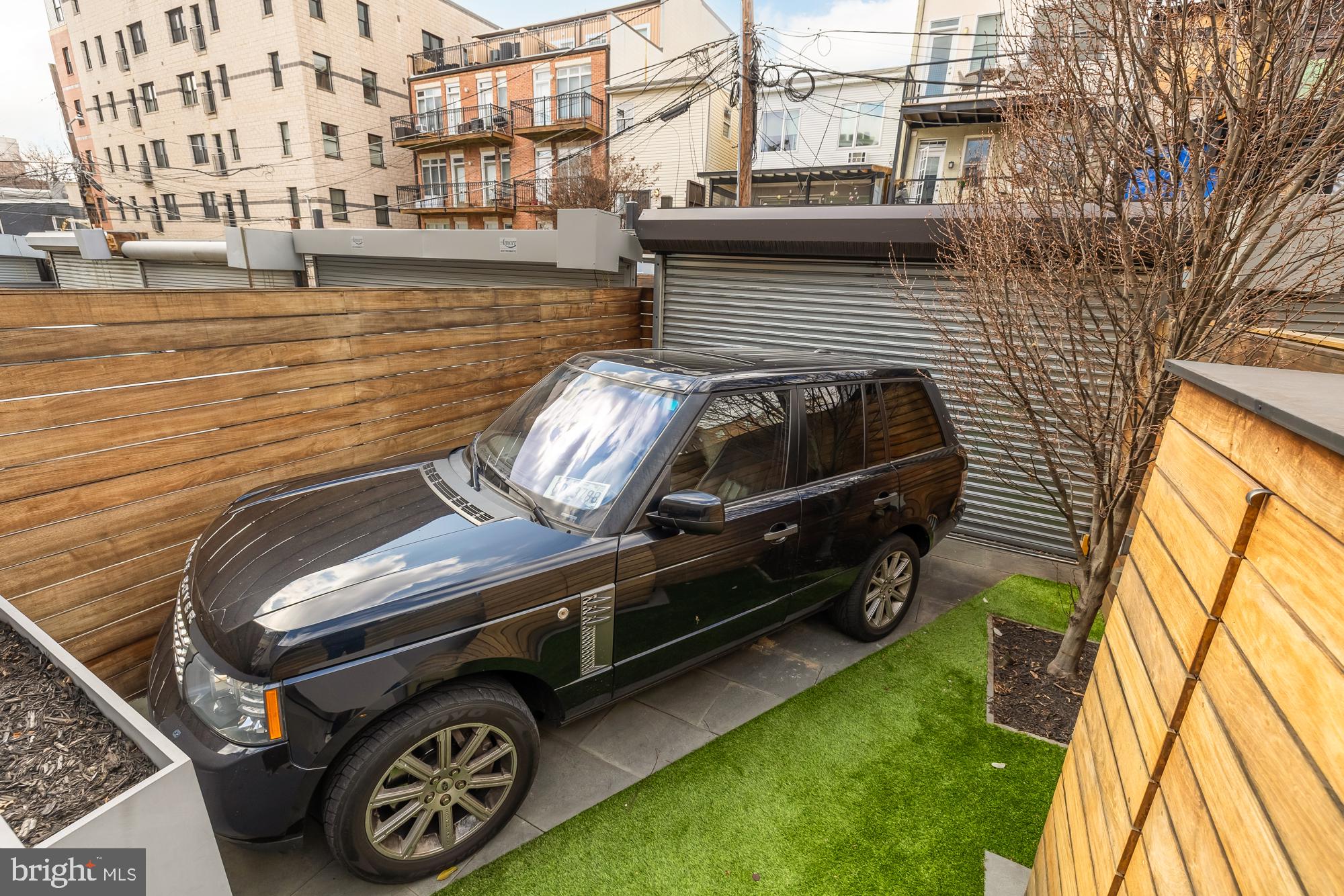 OLD CITY #2 - Residential