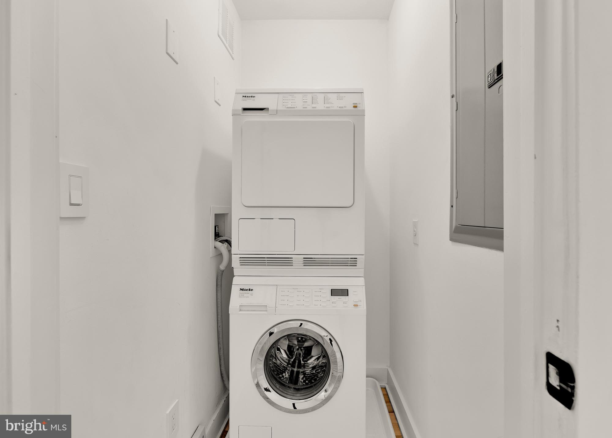 OLD CITY #2 - Residential