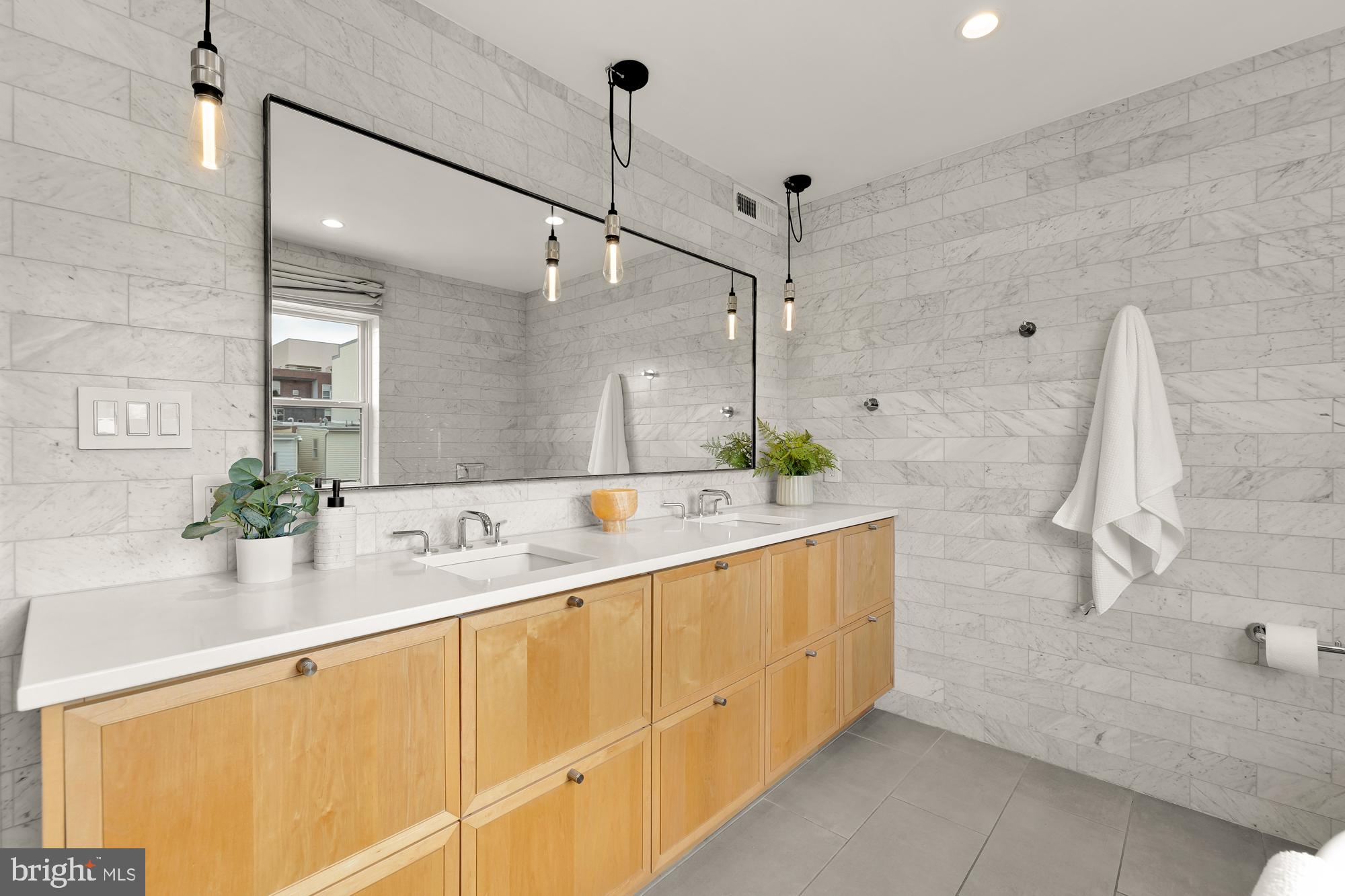 OLD CITY #2 - Residential