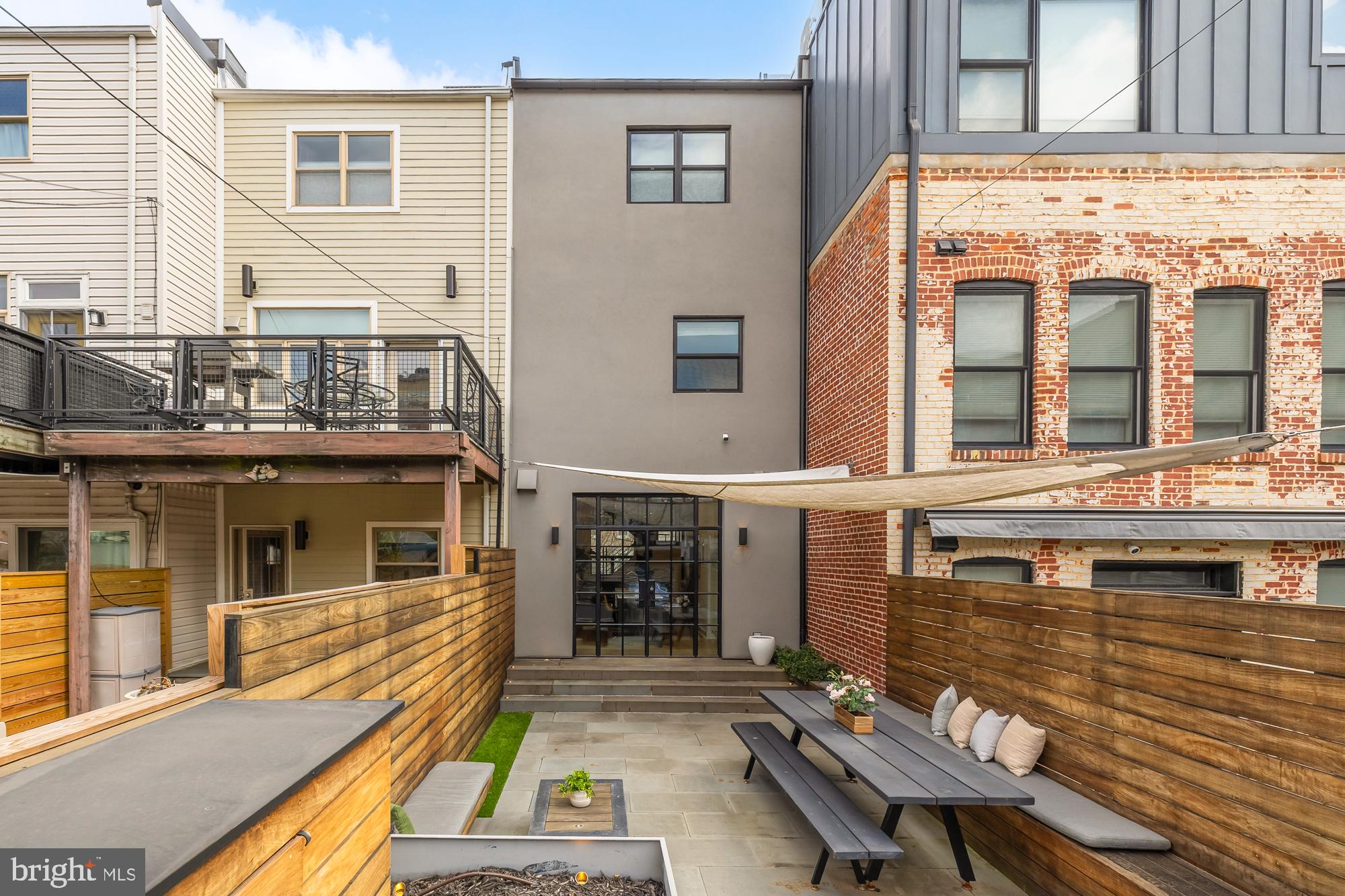 OLD CITY #2 - Residential