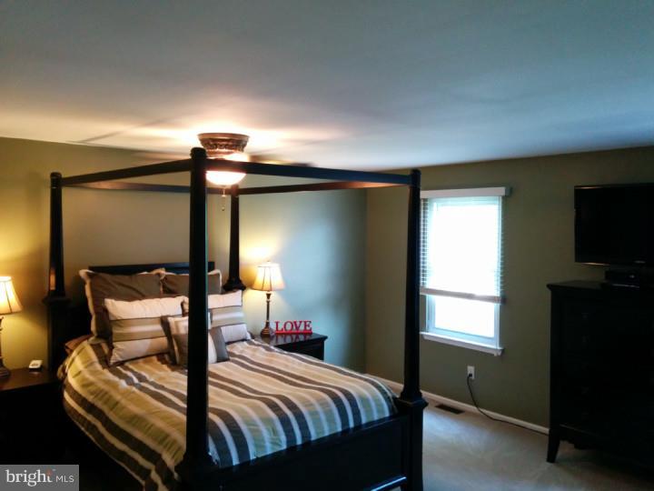 SILVER LAKE AT NEW - Residential