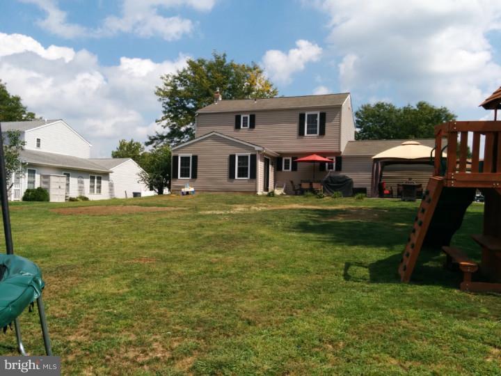 SILVER LAKE AT NEW - Residential