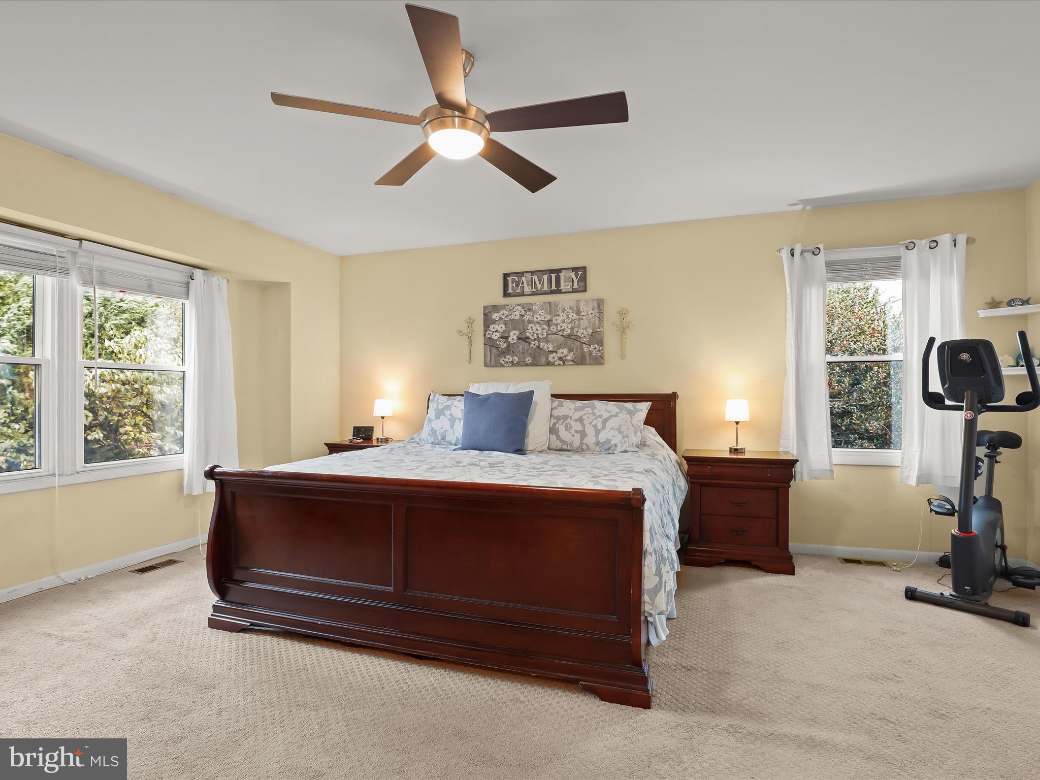 BONNIE BRAE - Residential