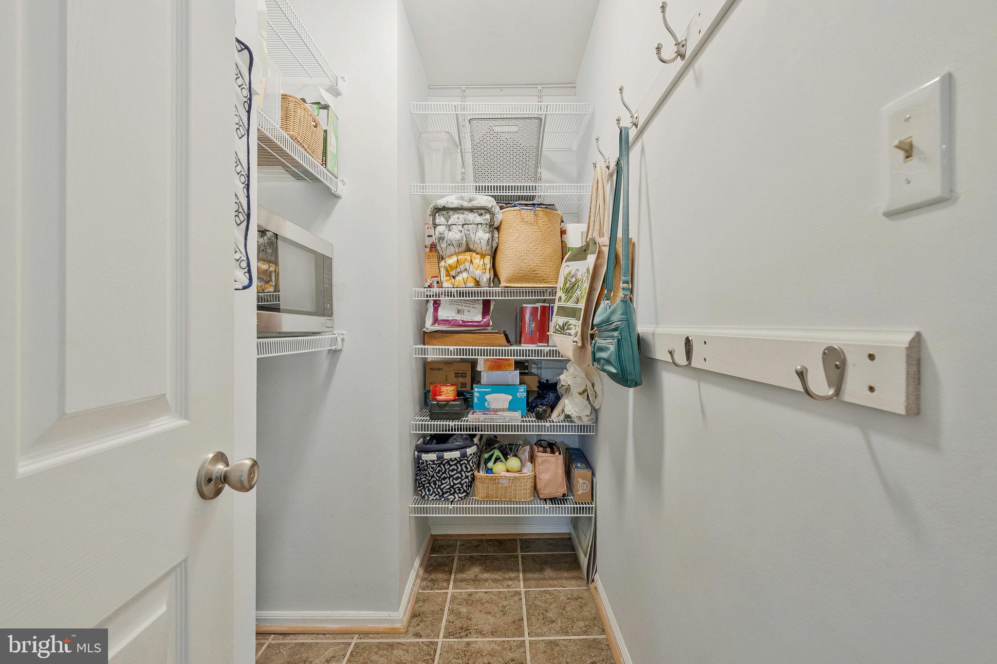 HASTINGS HUNT - Residential