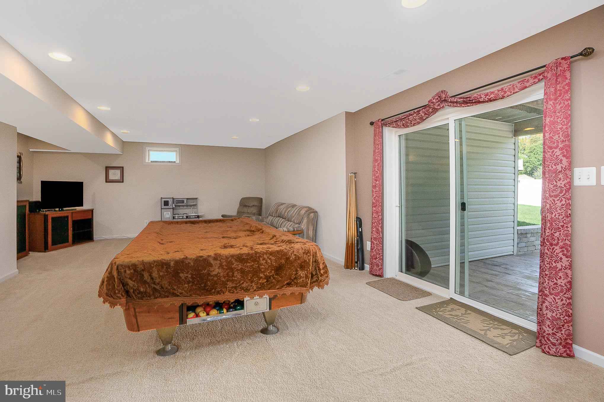 BEECHTREE ESTATES - Residential