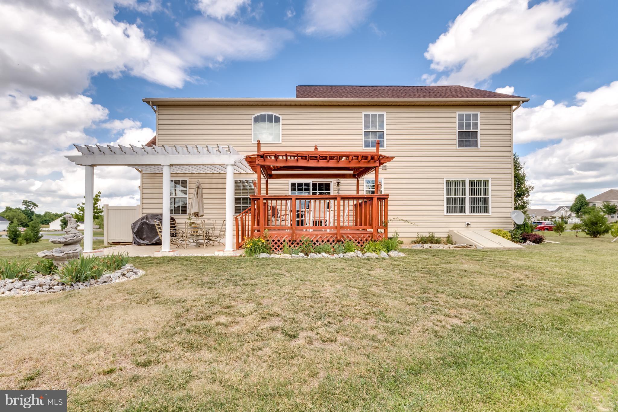 BRIDLE CREEK - Residential