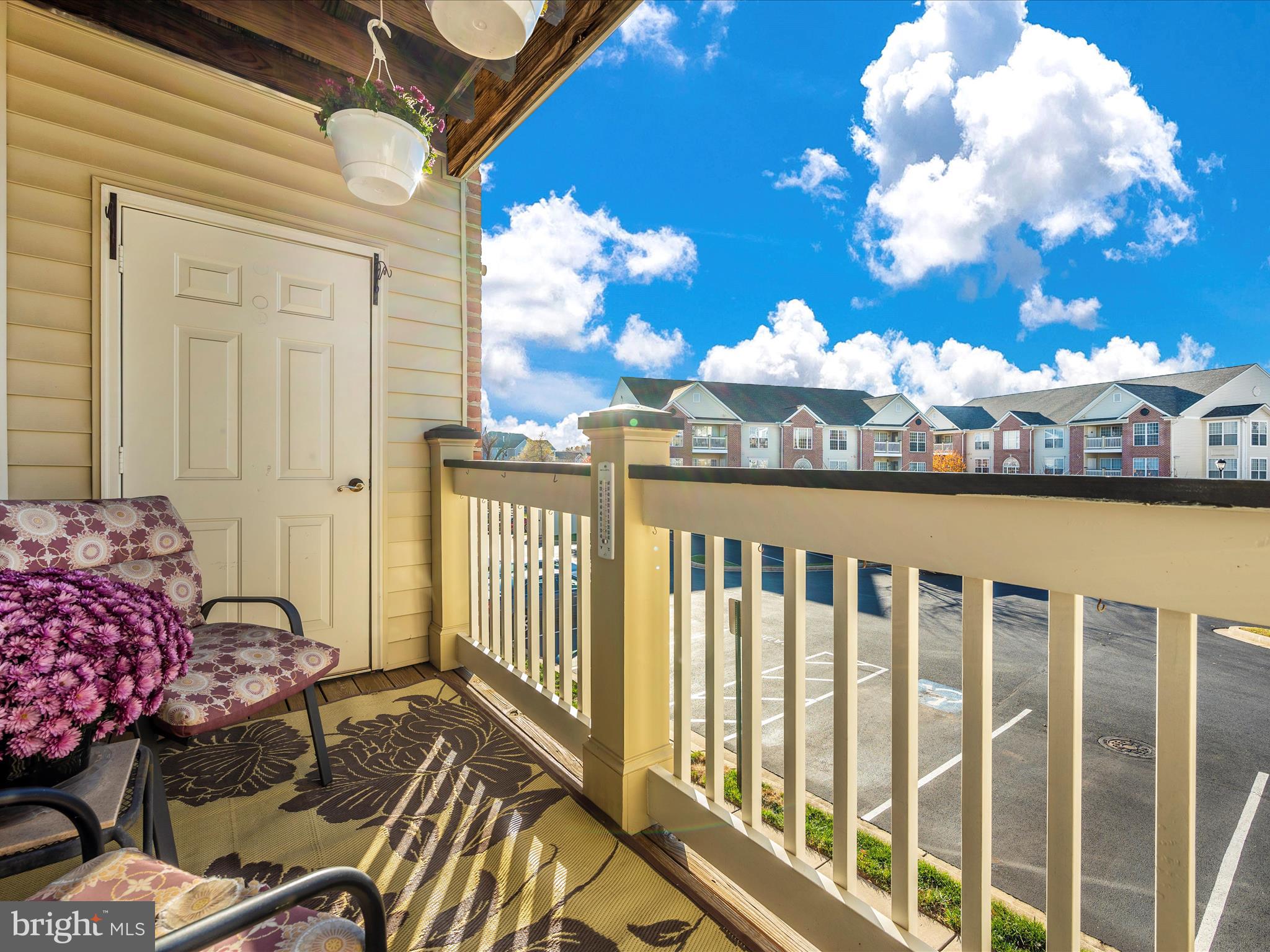 RIDGEVIEW III - Residential