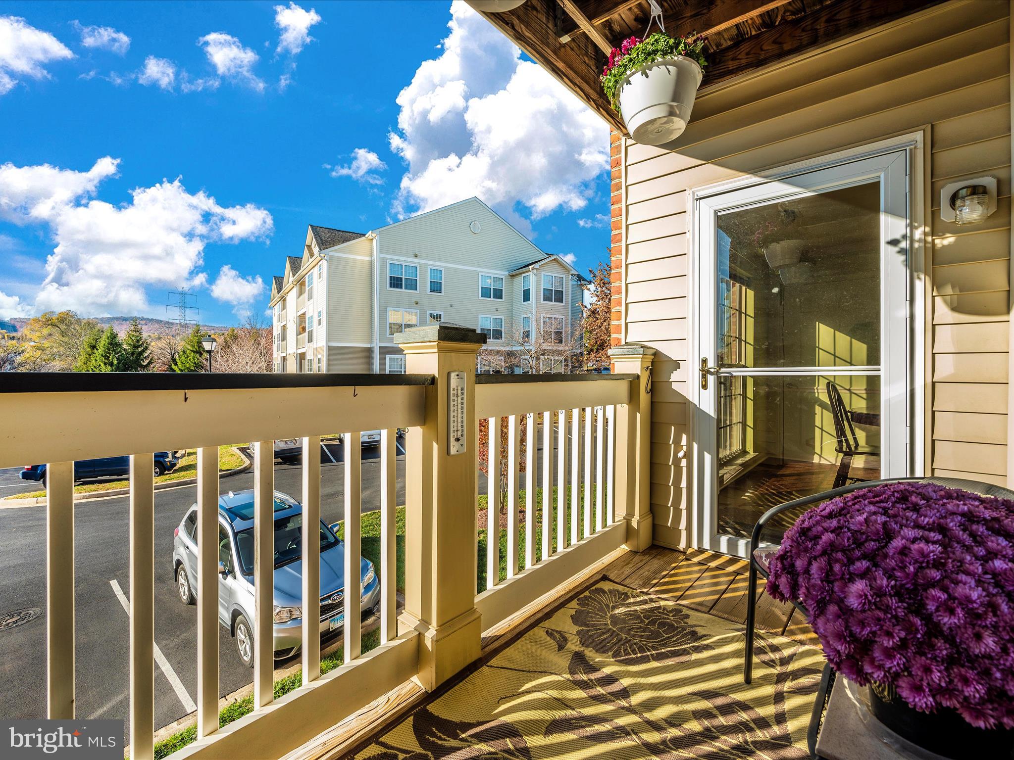 RIDGEVIEW III - Residential