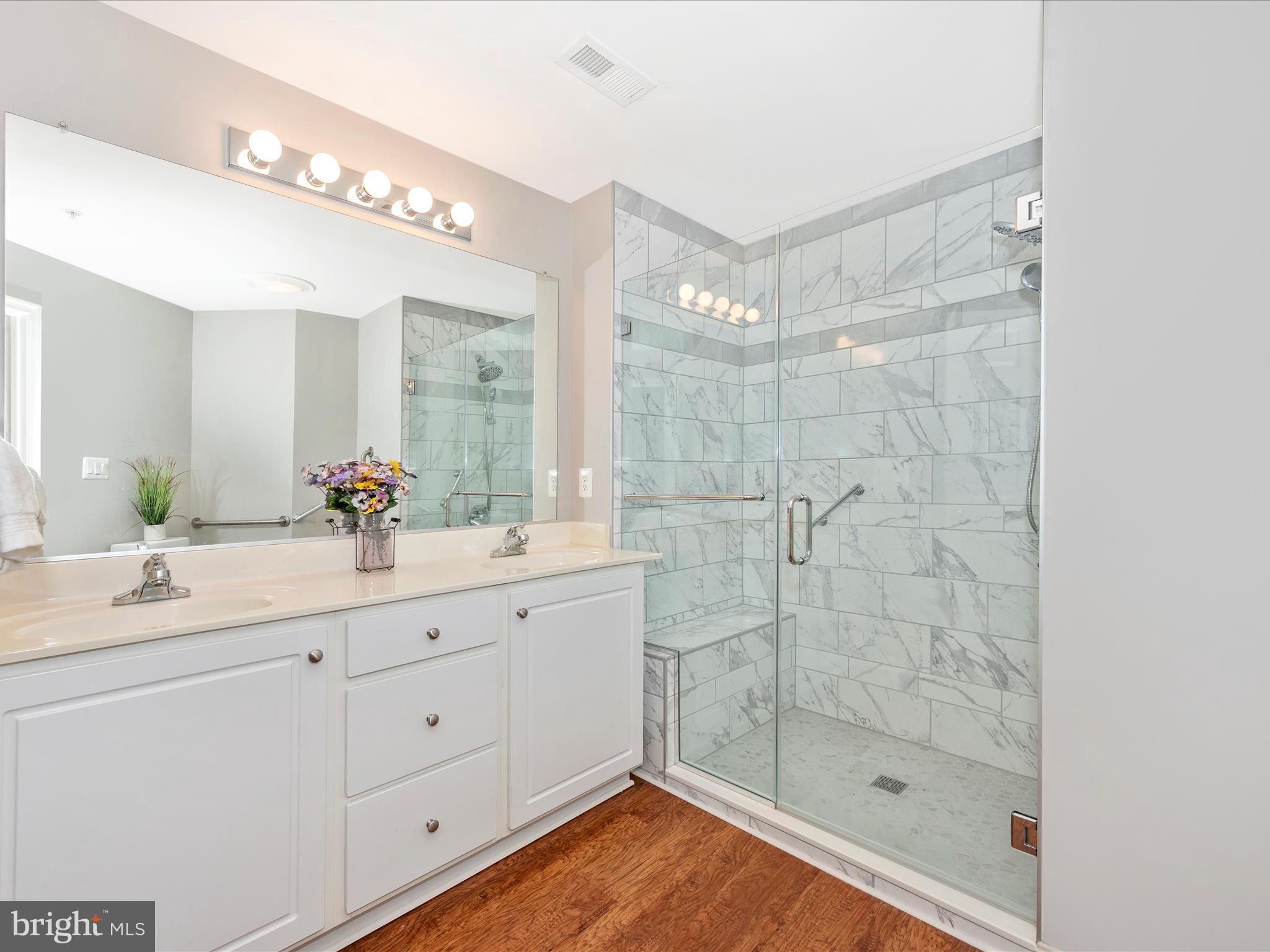 RIDGEVIEW III - Residential