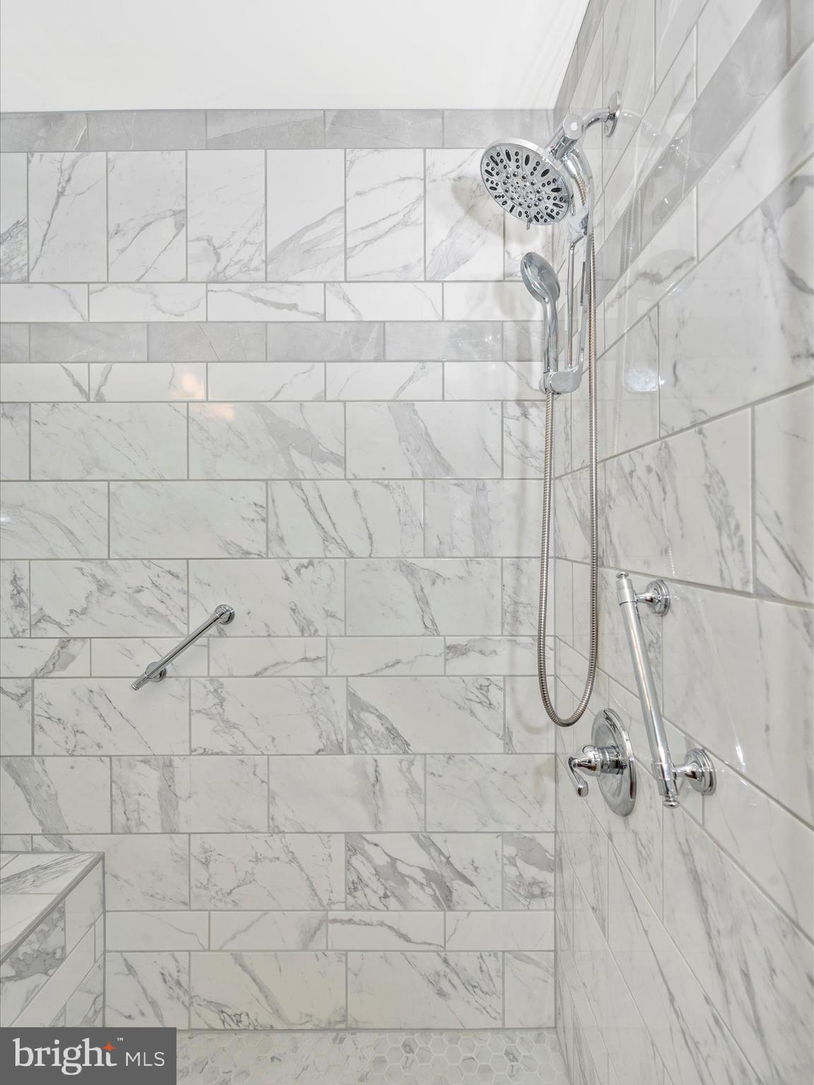 RIDGEVIEW III - Residential