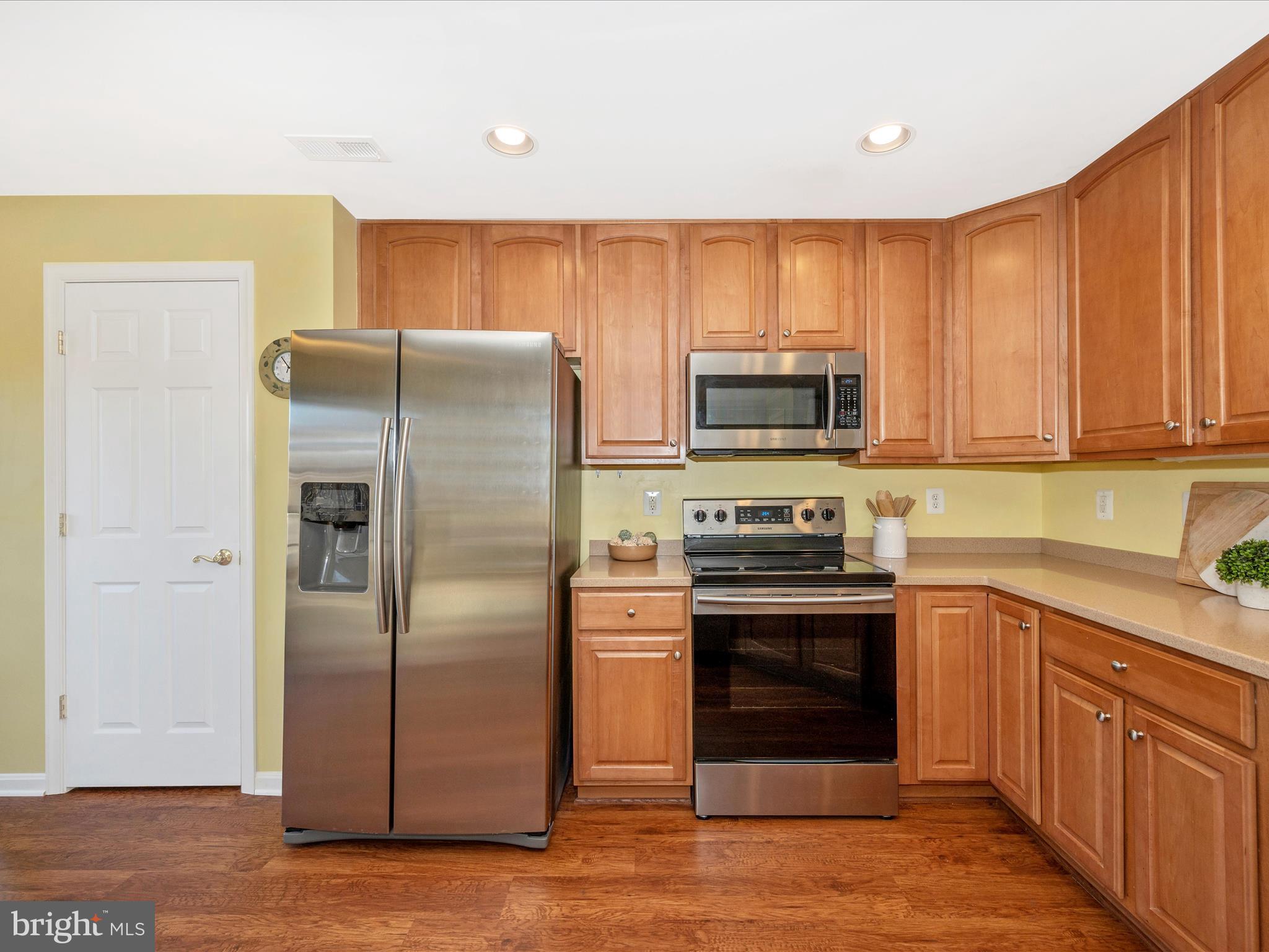 RIDGEVIEW III - Residential