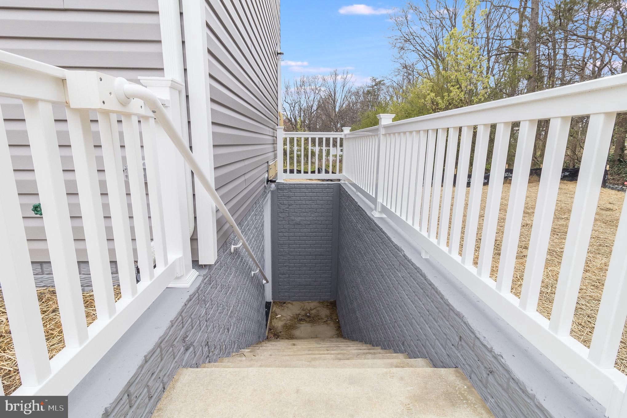 ROSELAND - Residential