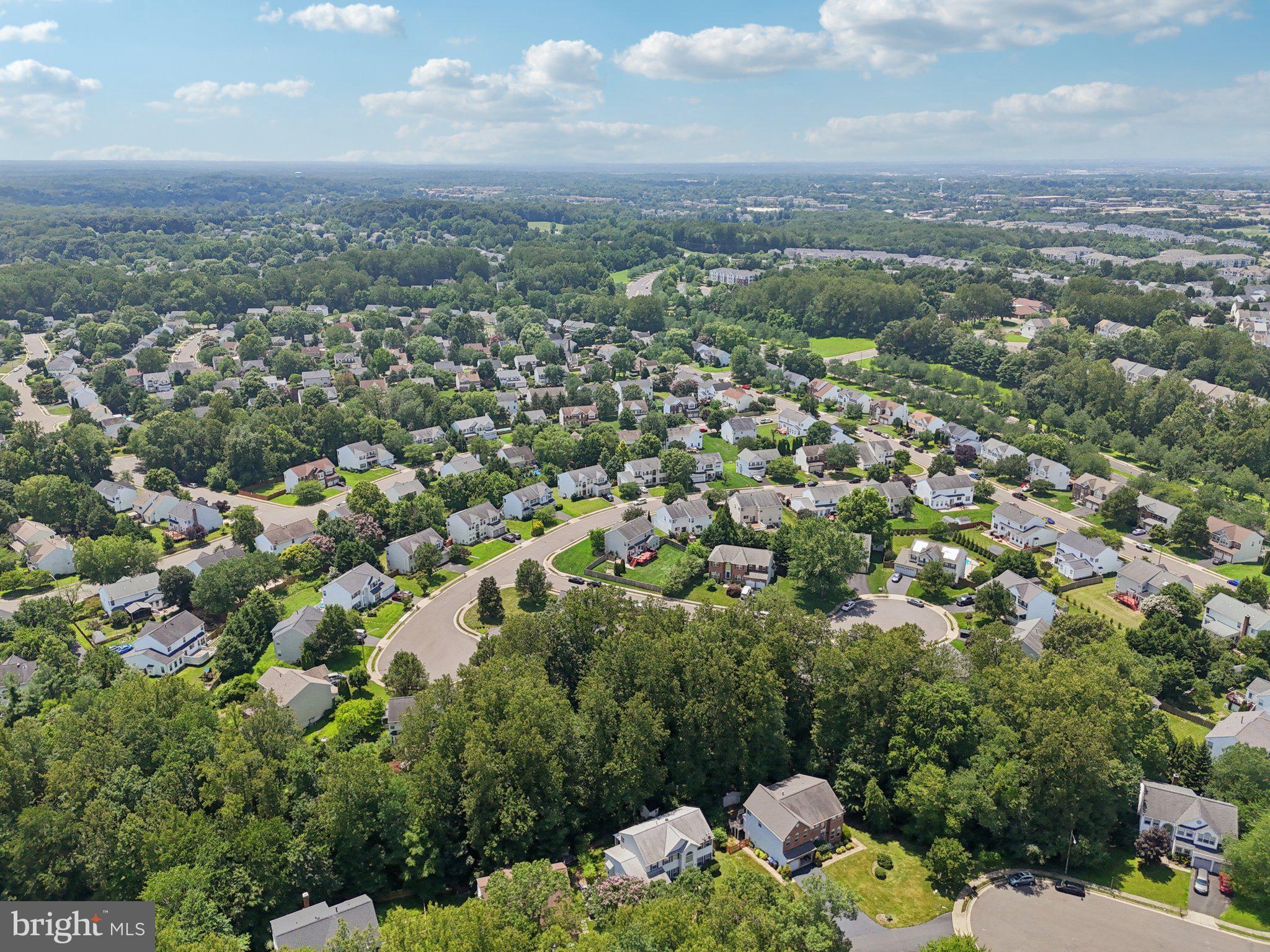 BLOOMS CROSSING - Residential