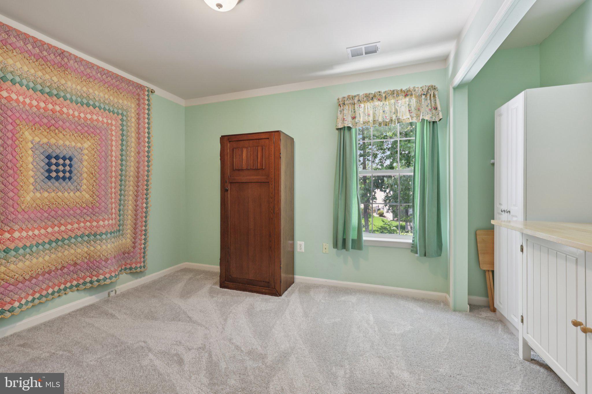 BLOOMS CROSSING - Residential