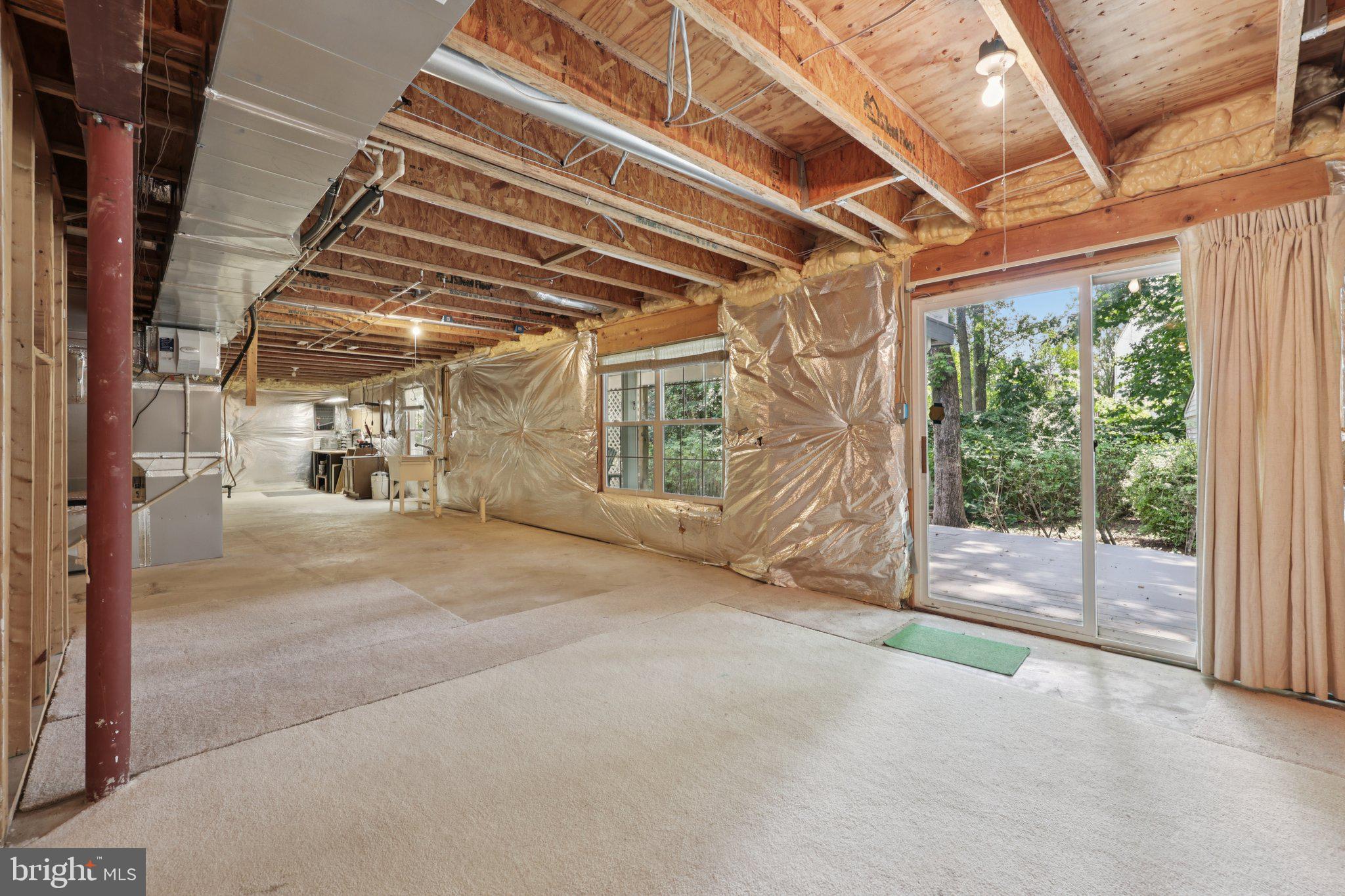 BLOOMS CROSSING - Residential