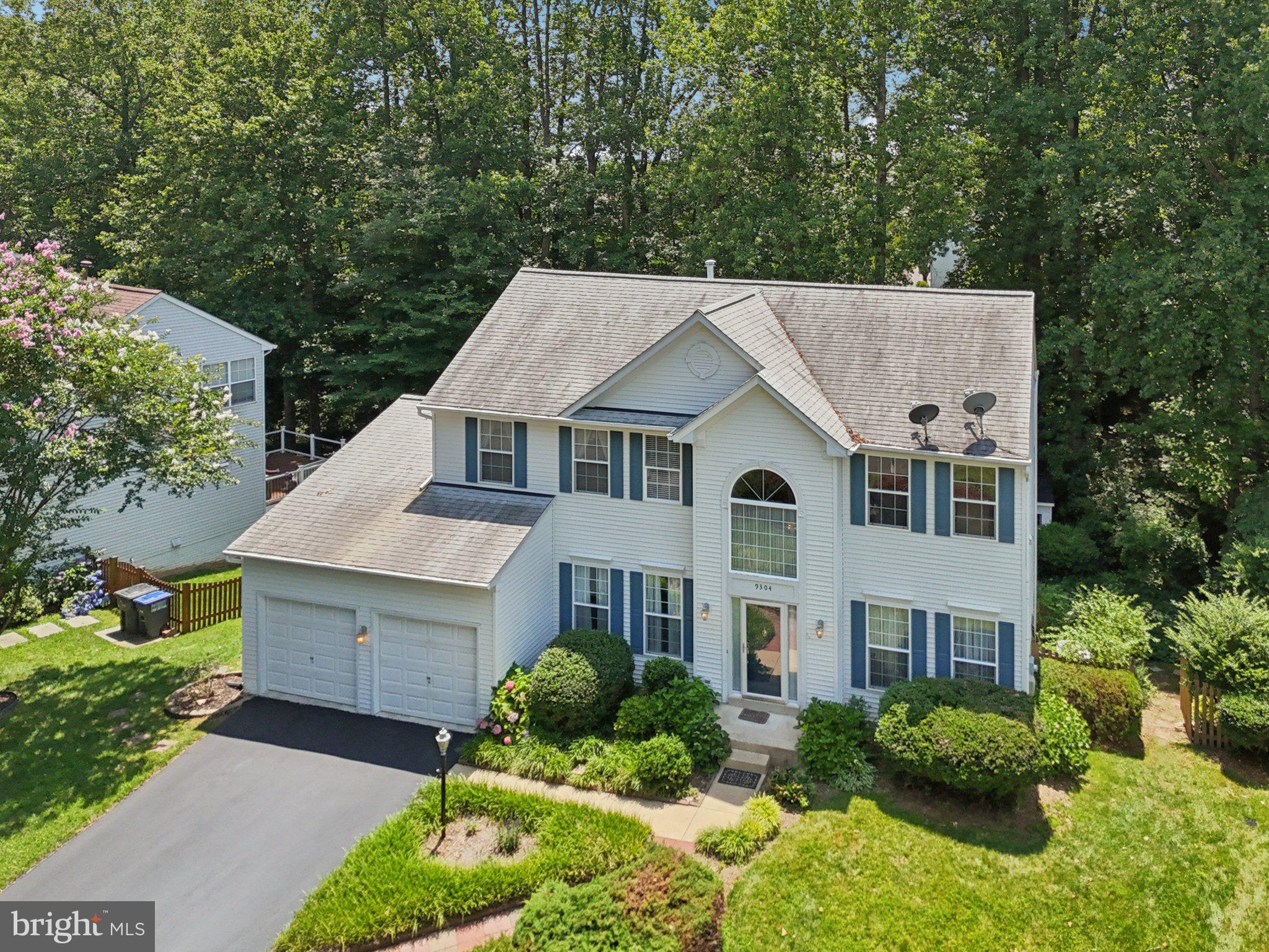 BLOOMS CROSSING - Residential